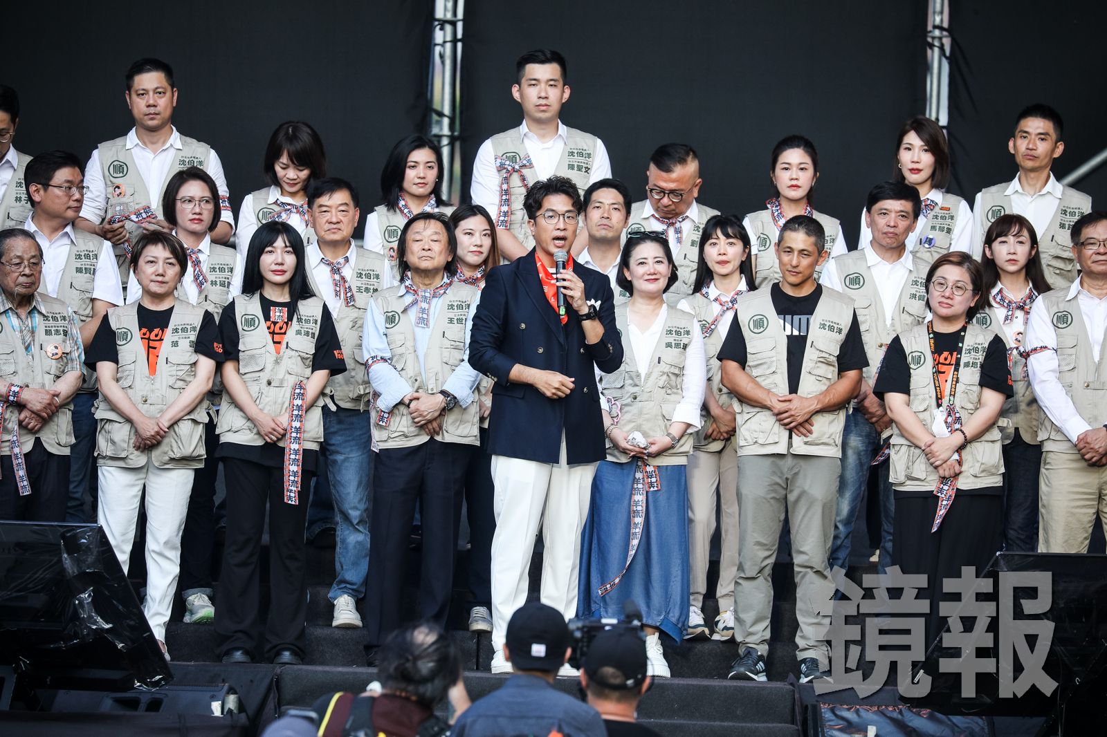12萬人上街力挺!沈伯洋聽滅火器落淚 宣布3洋流任務:1128出門投票「我現在缺票」