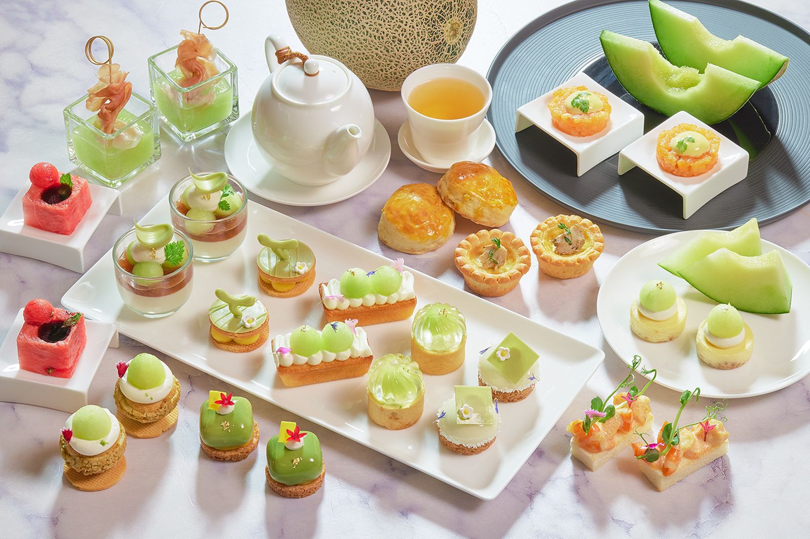 「貴族哈密瓜」登台！JR東日本大飯店推限量精品下午茶　爽吃14款甜鹹點