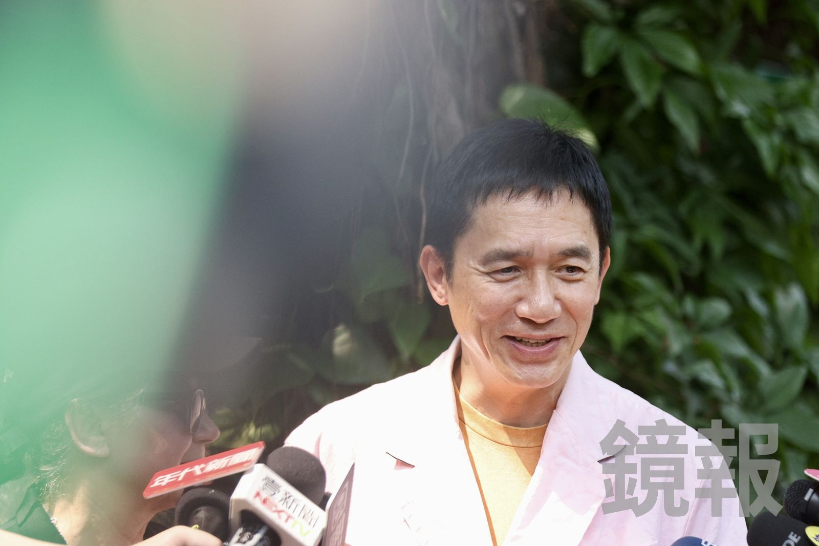 自比「夜來香」是因為這 原因！梁朝偉認了私下平凡無奇　跑步「與樹連結」叮囑工人「千萬不要殺樹」