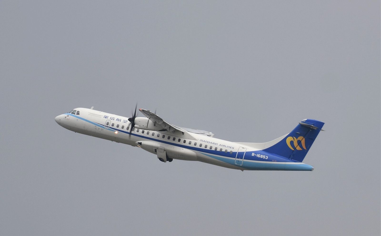 華信航空花蓮航線最快10月班次砍半!立榮也送「停飛申請」
