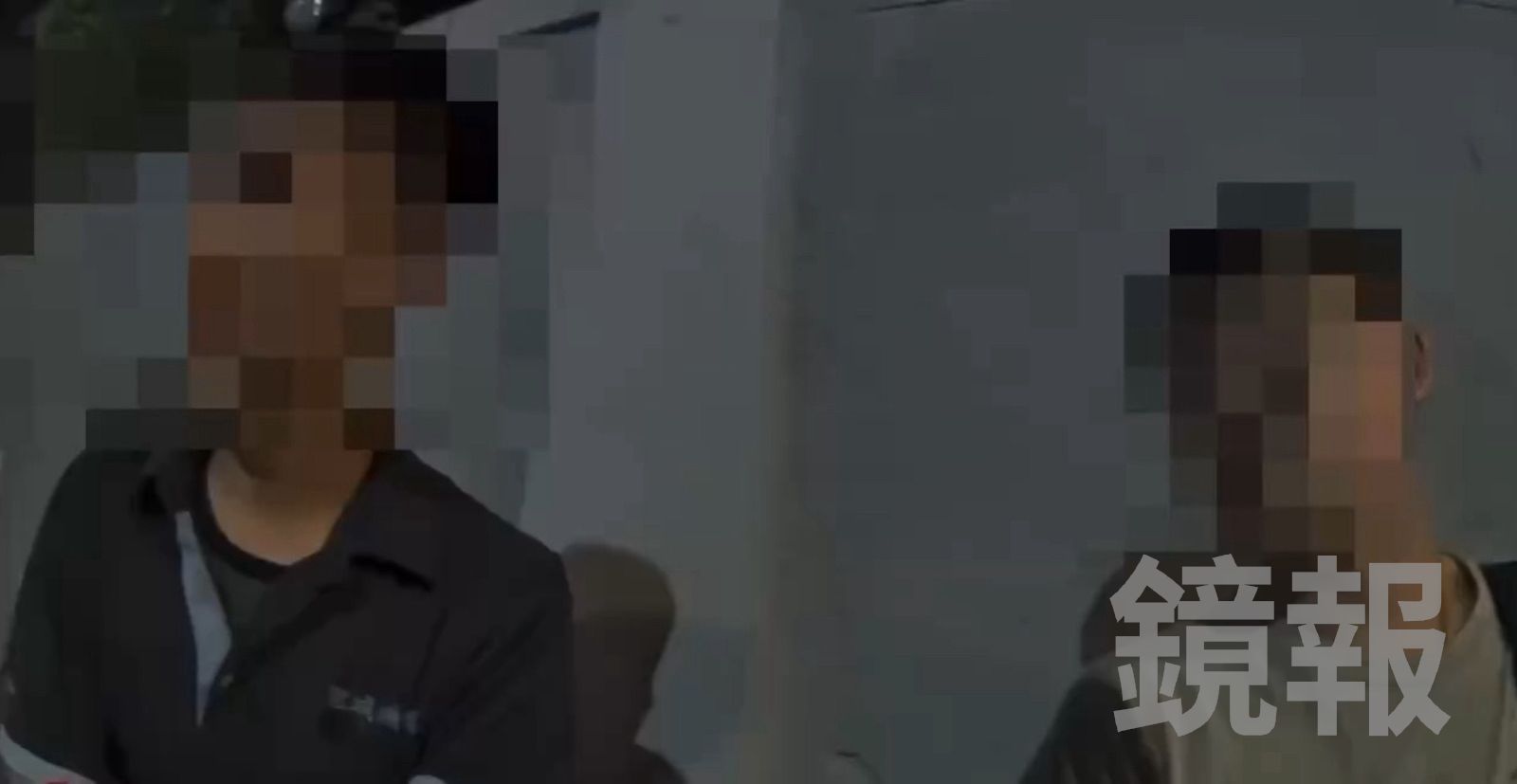 員警詢問在場人員，供稱因為討論工作壓力才爆發口角。翻攝畫面