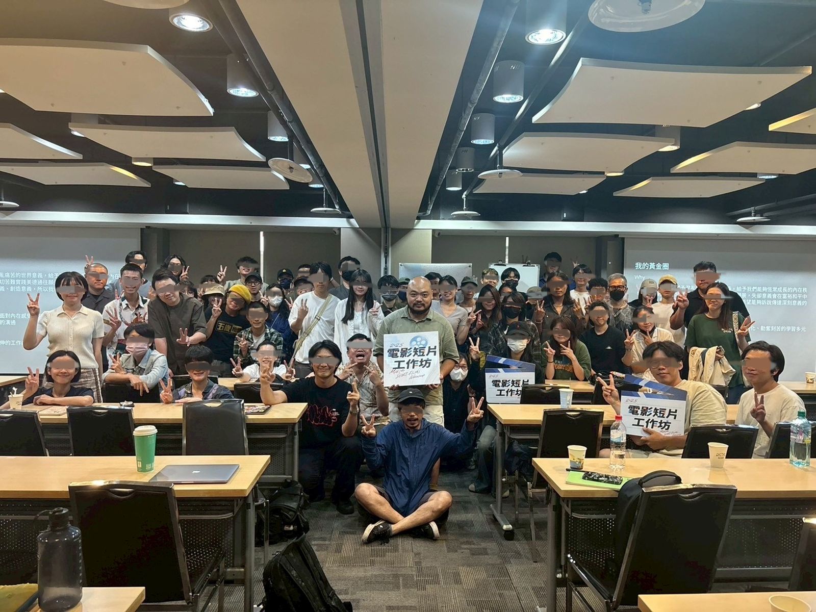 蔡坤霖開課常有不少年輕學員慕名而來，女性學員也不少，因此C小姐擔心9月底開課的「編劇實戰接軌計畫」會有更多人受害。翻攝電影短片工作坊臉書