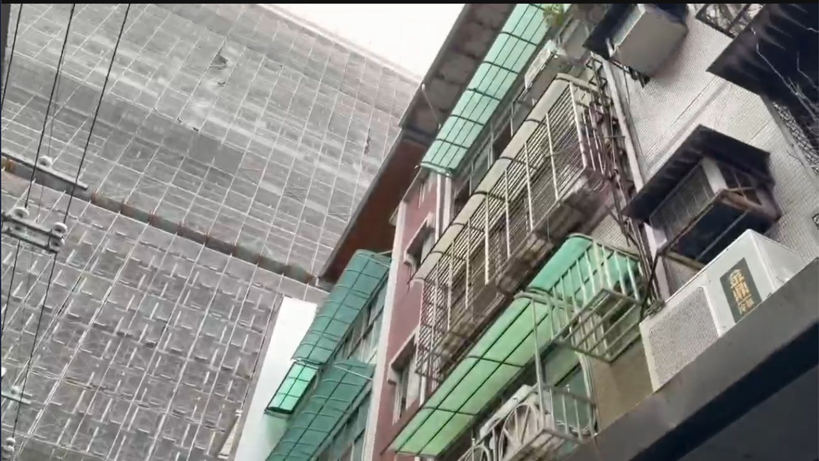 三重住宅火警　6旬翁命危送醫搶救
