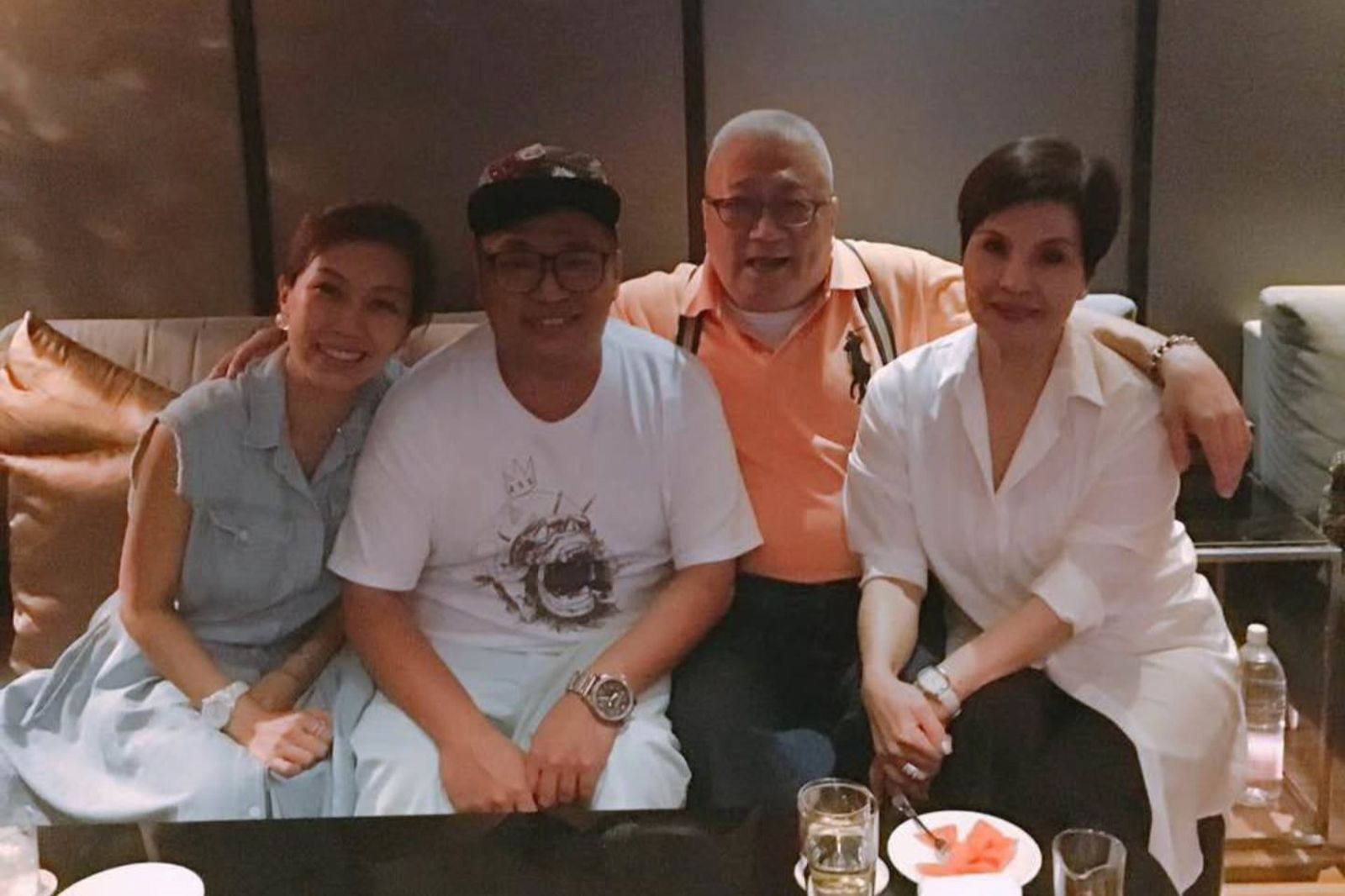 蕭敬騰岳父林光寧追思會不辦公祭辦Party Summer發訃聞揪「白色派對」敬爸爸