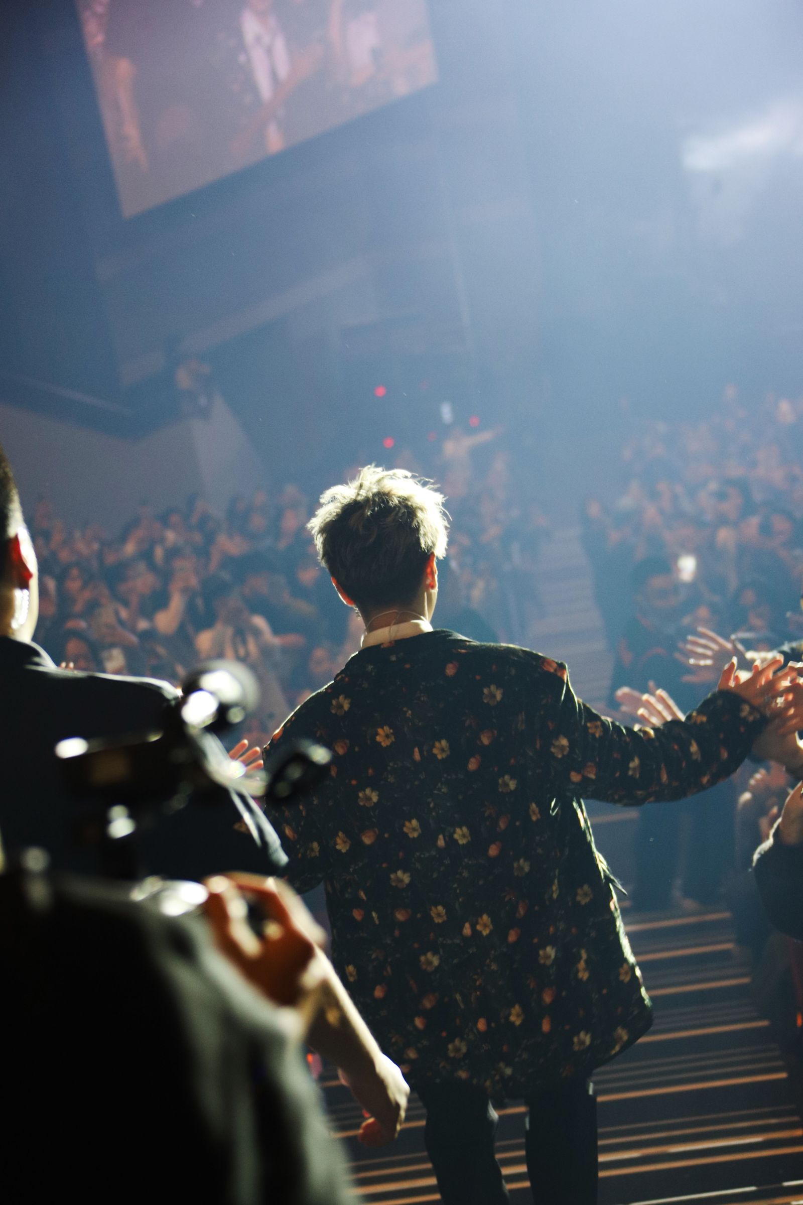 佐藤健亞巡從台北開跑,驚喜從觀眾席現身超寵粉。KKLIVE提供