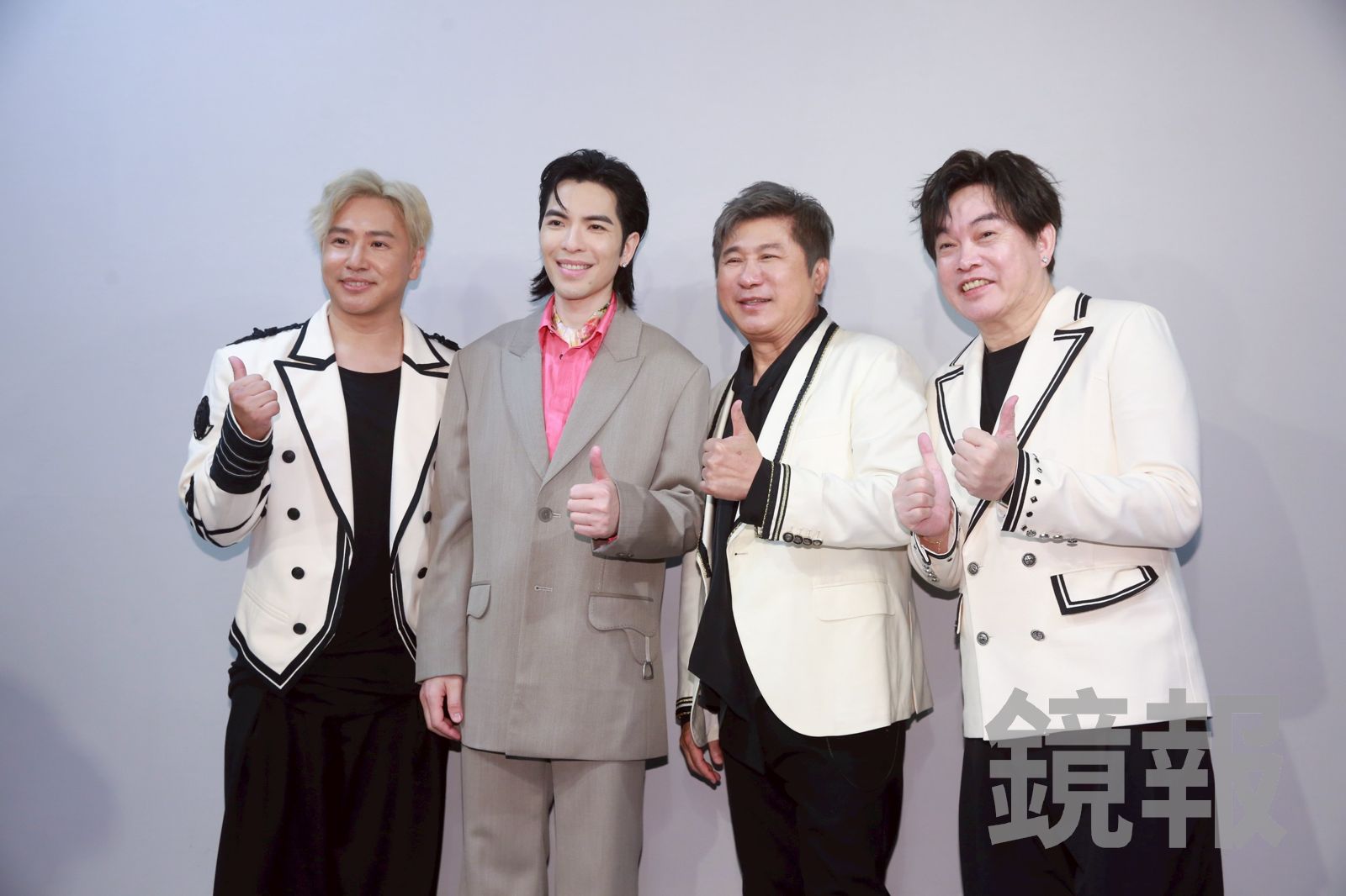 蕭敬騰配合開黃腔「白褲子裡黑黑的挪威森林」　康康驚呆：竟然跟我說相聲