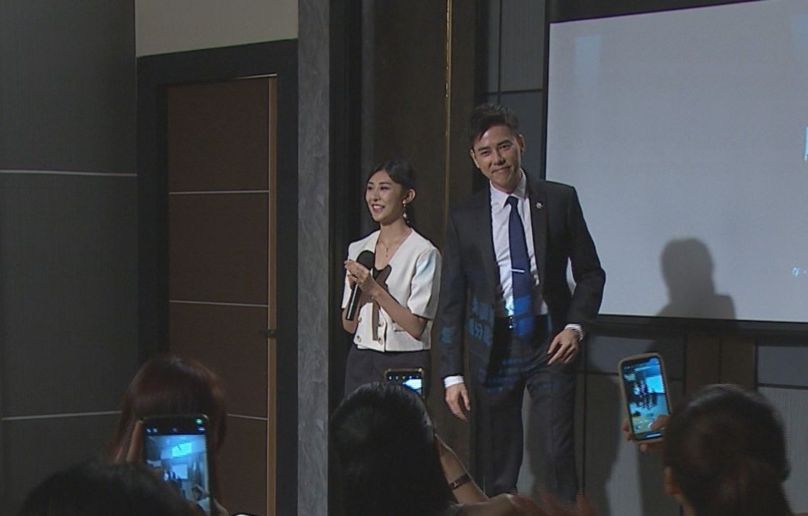 丁力騏在《好運來》初登場，出場排場盛。民視提供