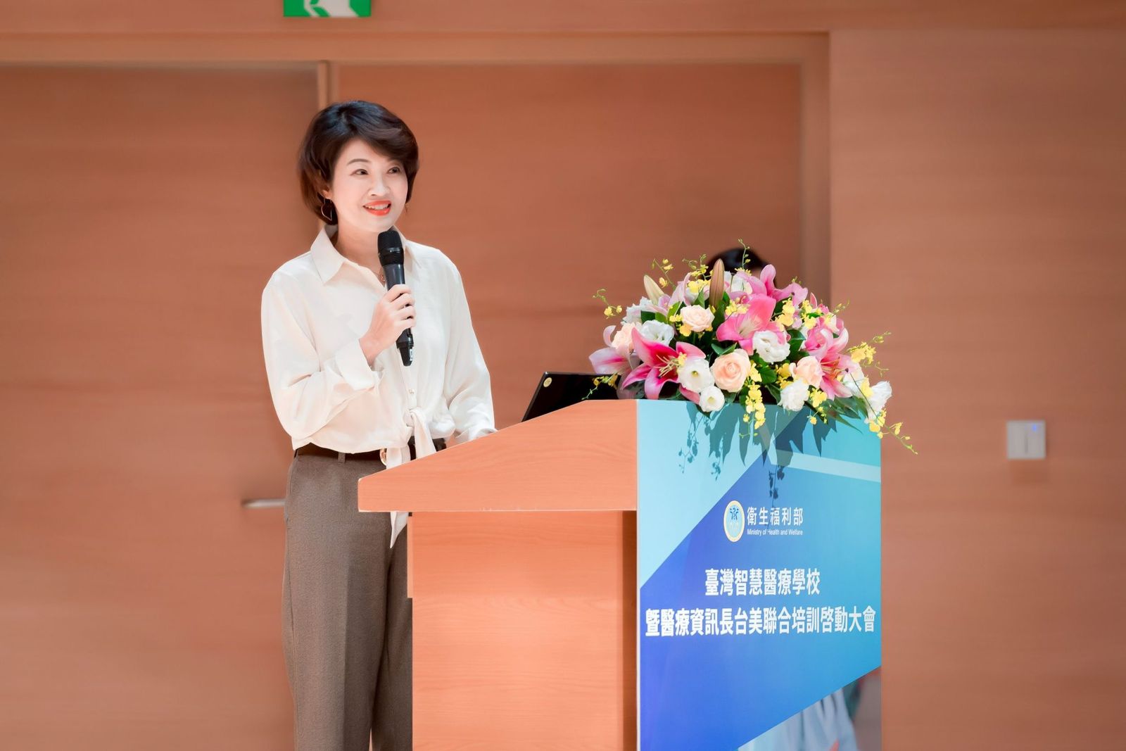 吳中純癌逝!丈夫哀痛喊道:撕心裂肺 病情瞞家人缺席年夜飯、入院前「有預感」早就交代好密碼