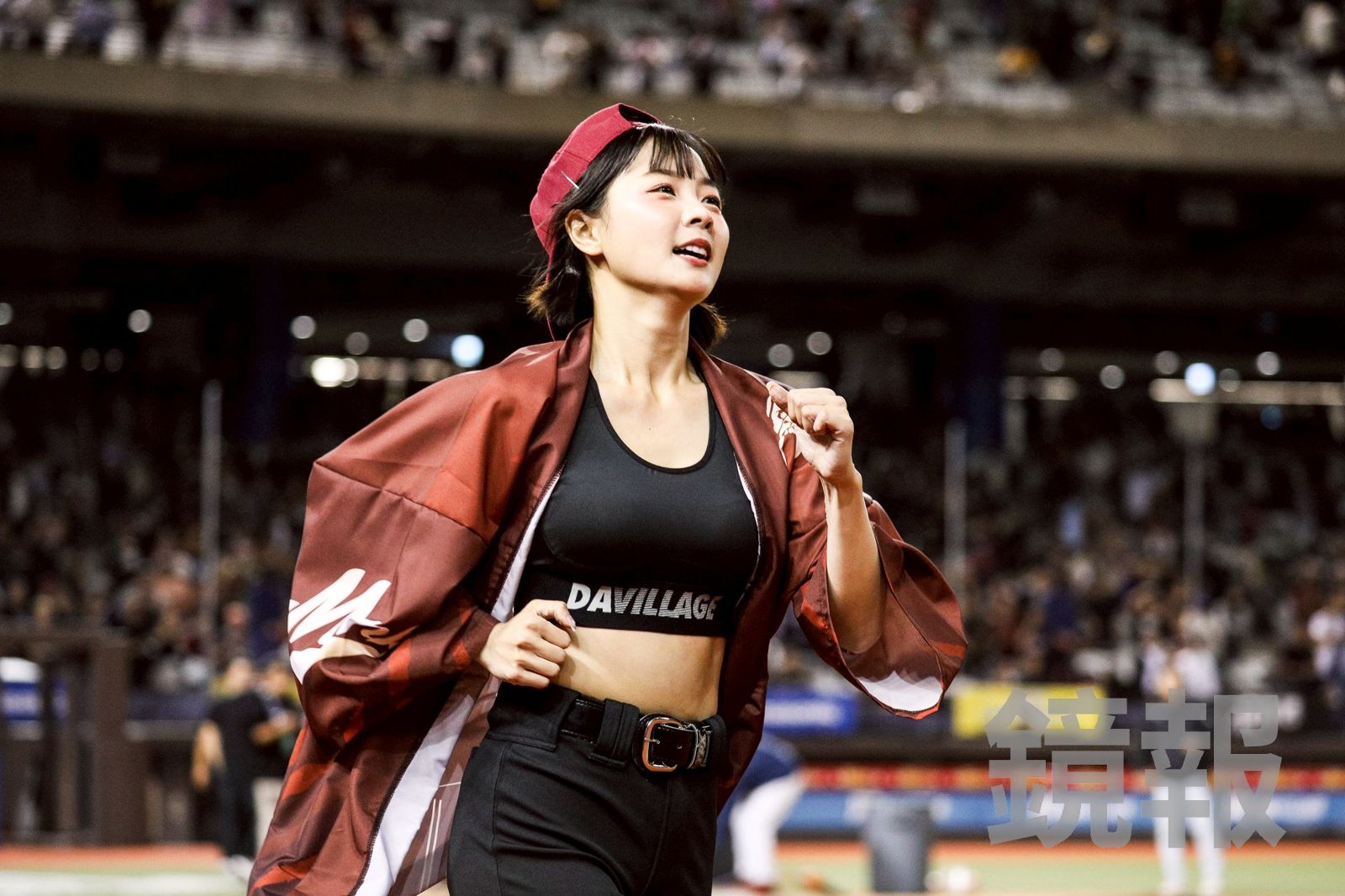 中職／籃籃真的跑大巨蛋三圈！累到笑說走不出球場　猿迷喊「請收下我的膝蓋」