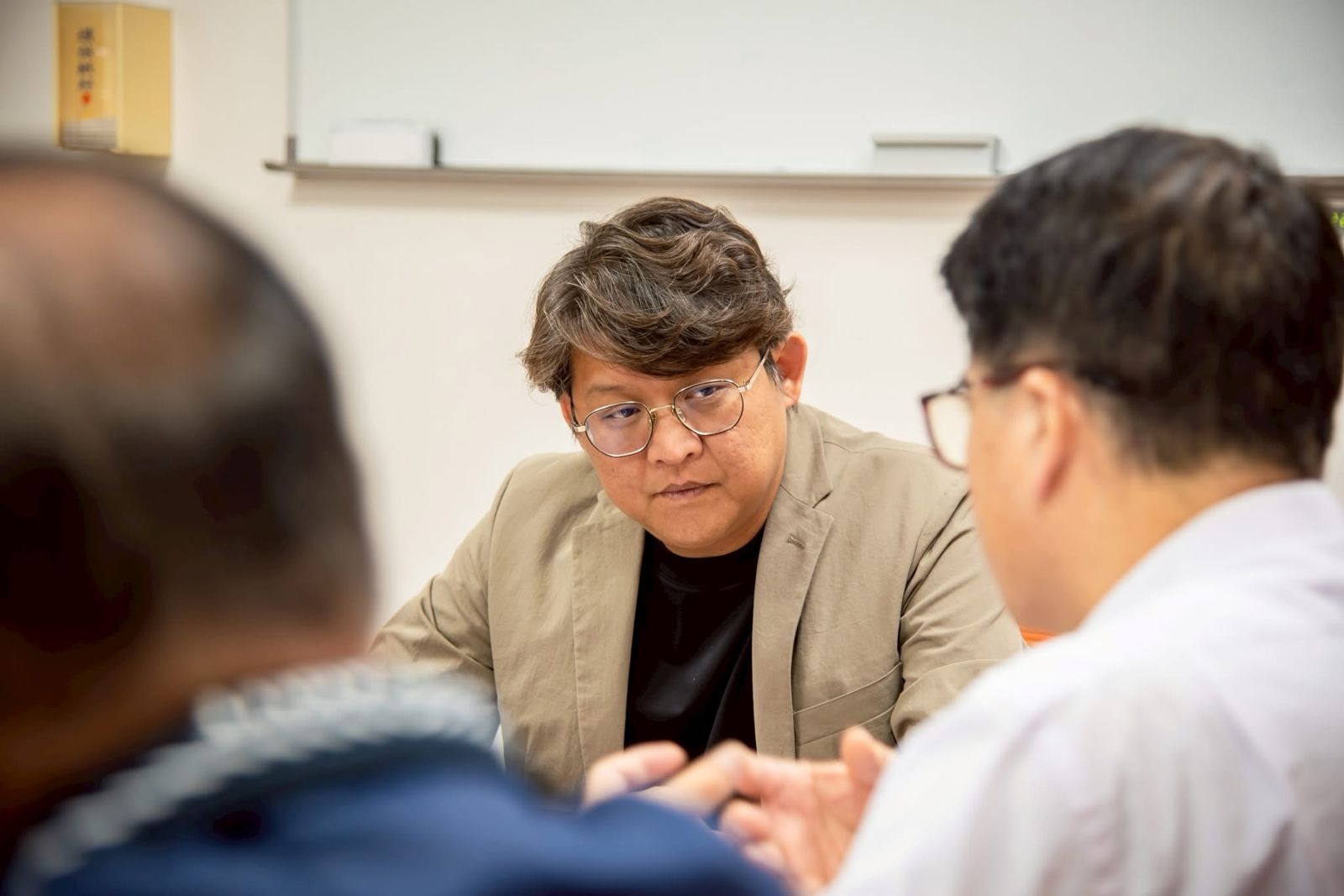 針對吳崢指控辦免費餐會宣傳反罷免，涉嫌違反《選罷法》，黃建賓回應，該活動是由地方團體自費參與，怒轟這根本是烏龍指控、蓄意抹黑。（圖／取自黃建賓臉書）