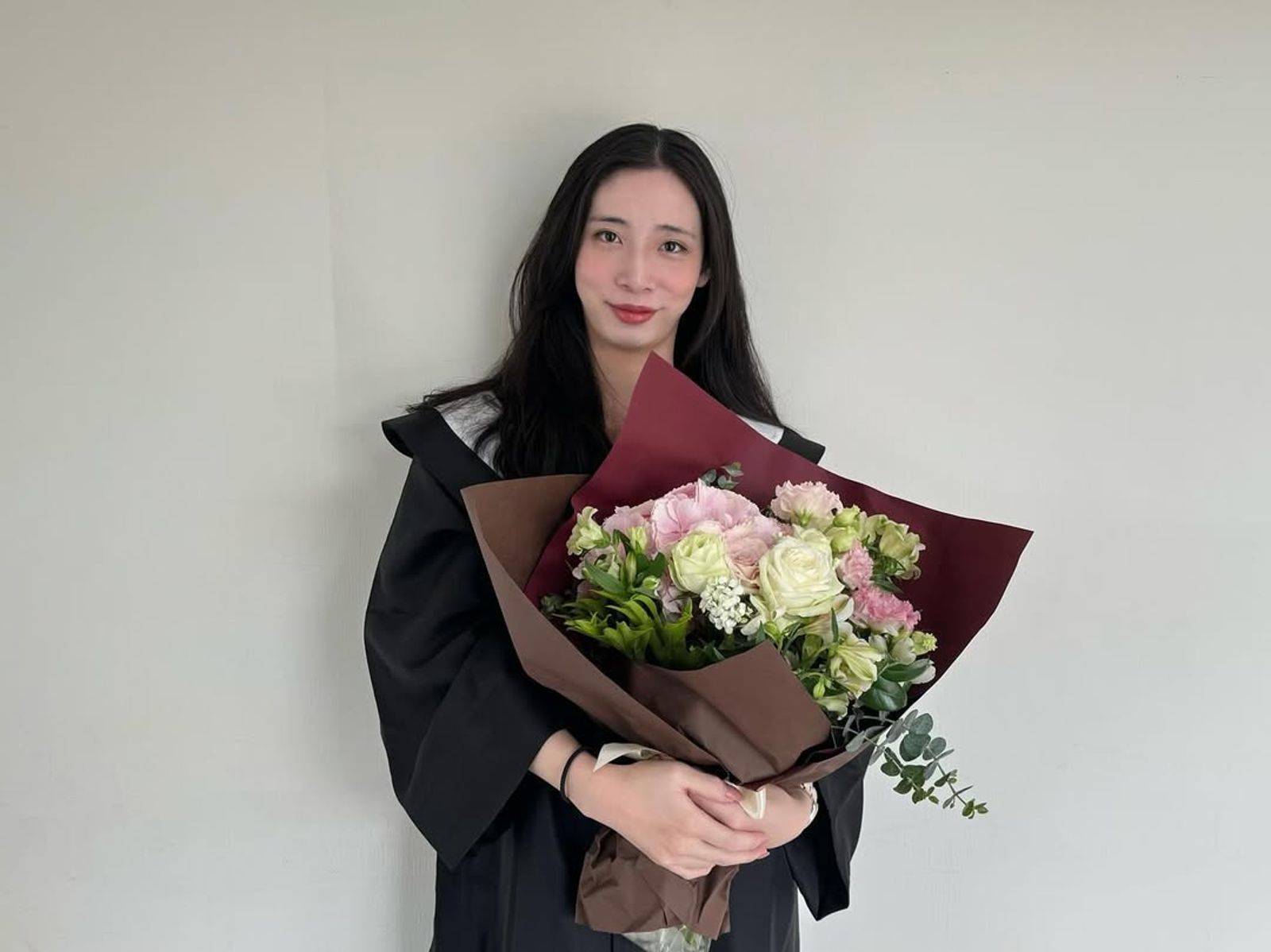 年輕人被學妹認出是台大畢業的高材生。圖／IG@fumika_chang