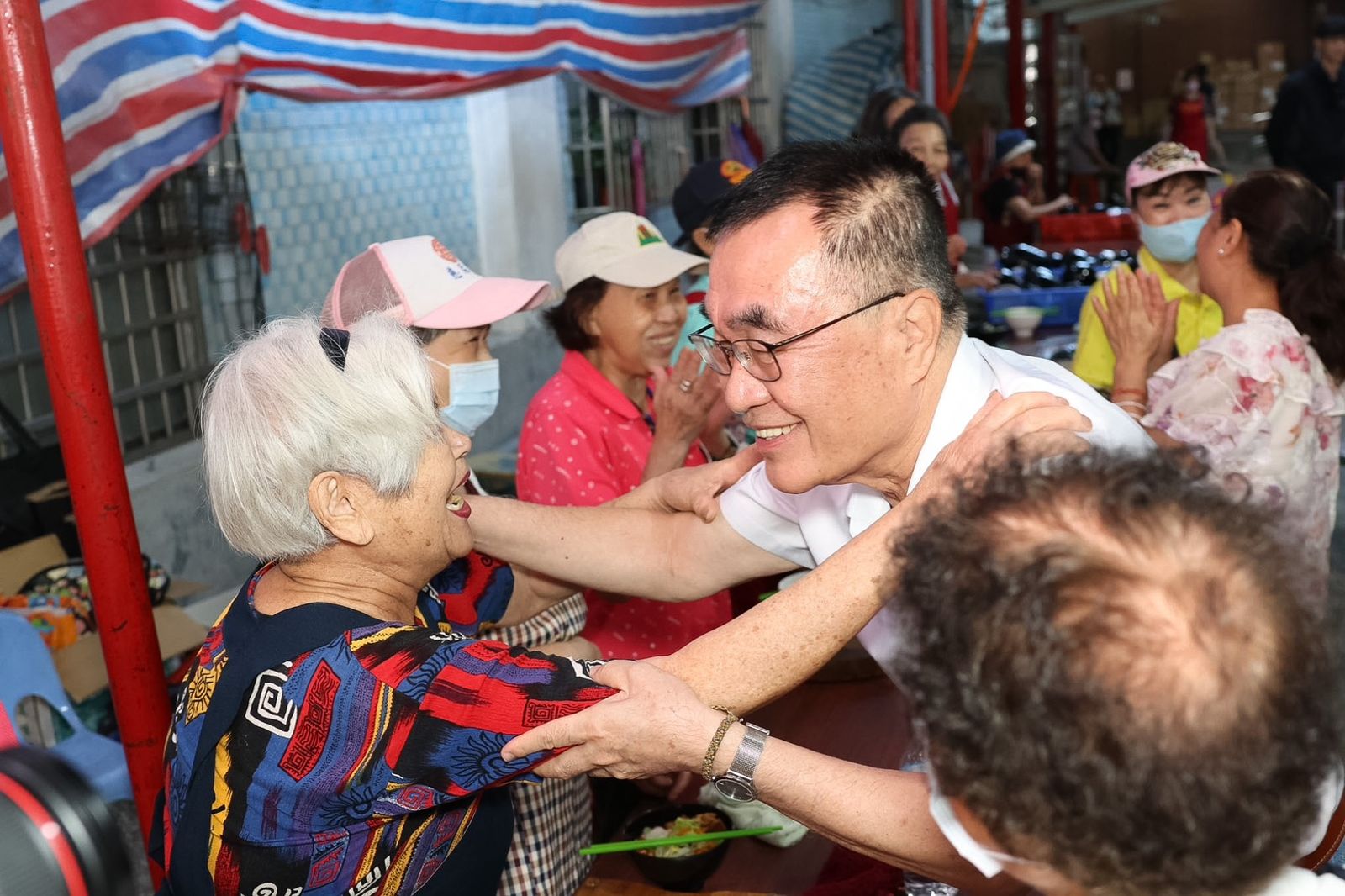 同框交鋒!李四川攻胞妹違反利益迴避 蘇巧慧反擊:選舉不用選到這樣