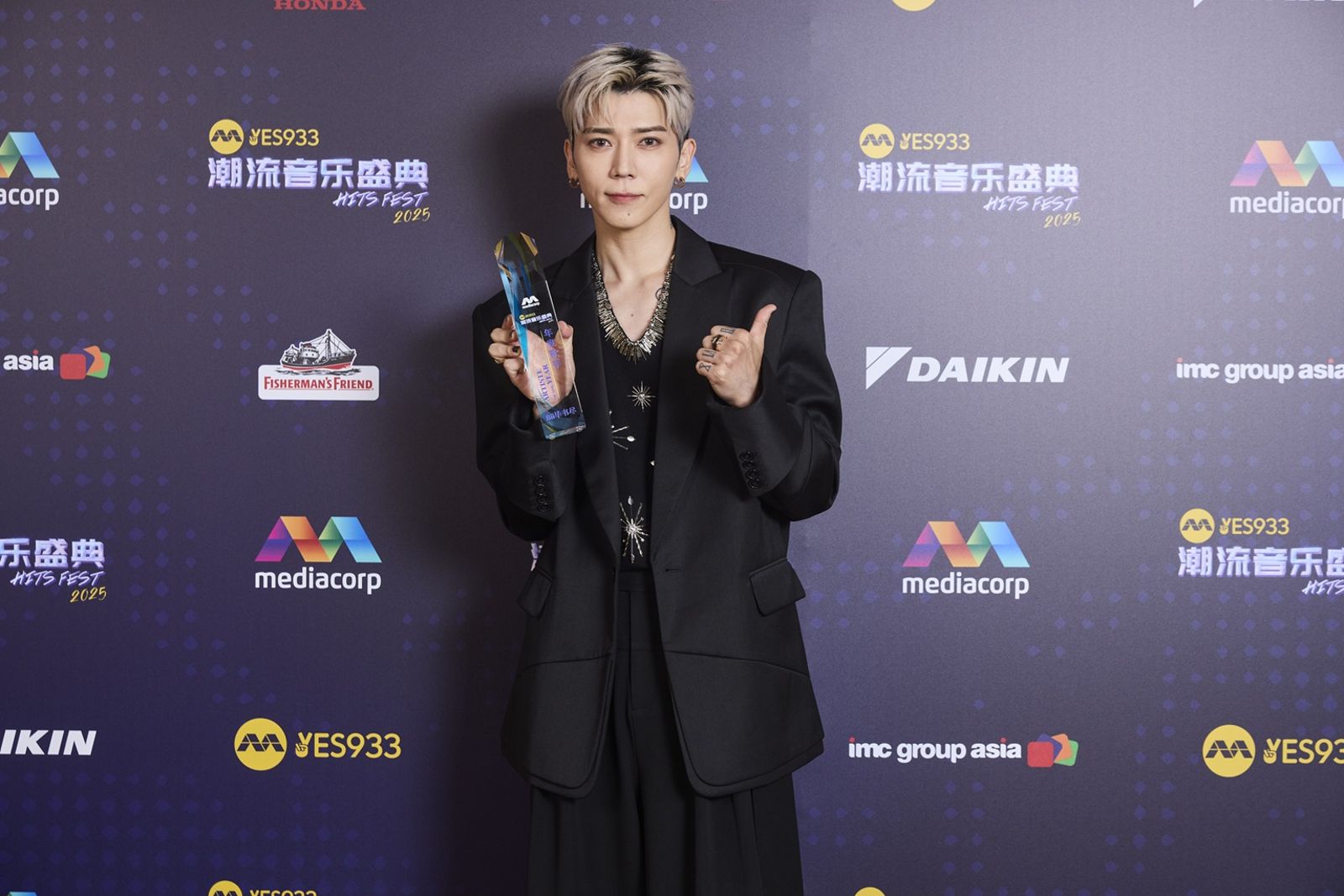 畢書盡「偶像地位動搖」　爆5歲女兒改愛他們