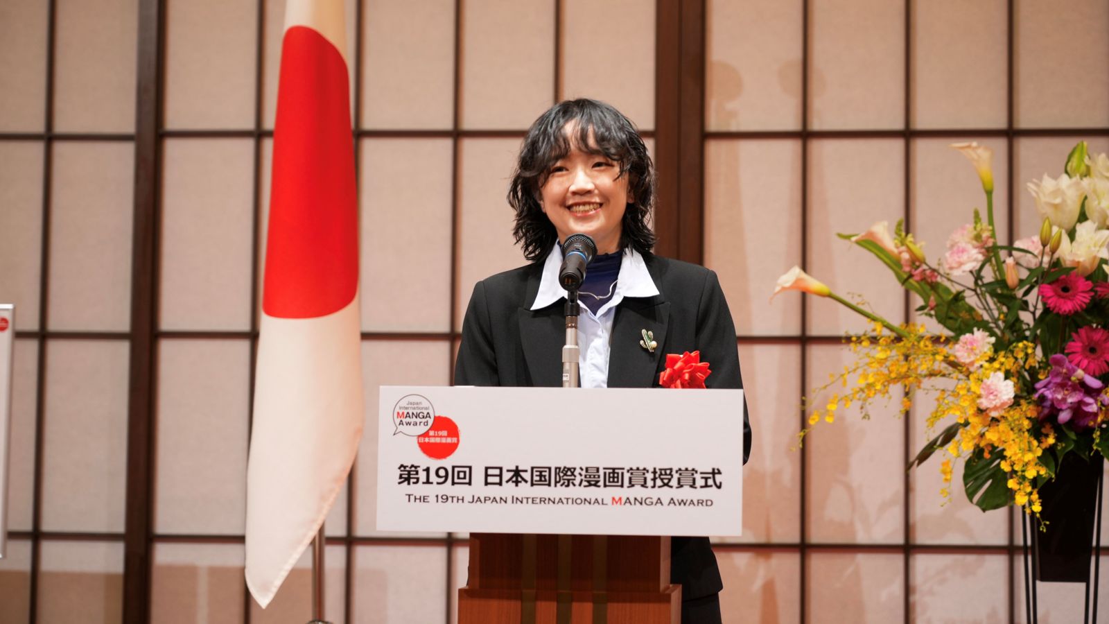 台漫《山間料理人》獲日本國際漫畫獎銀獎　作者南南日親赴東京領獎