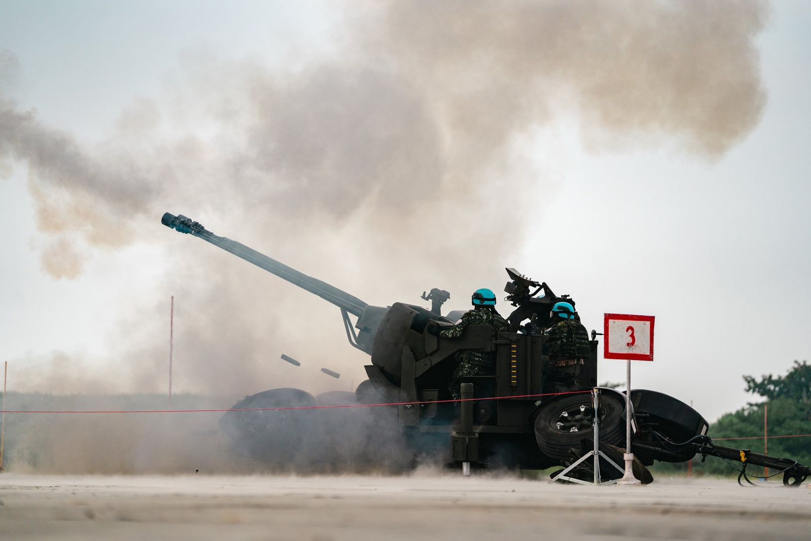 今年極端災難危機四伏！命理師呼籲「撐過去」：明年平穩爆發潮