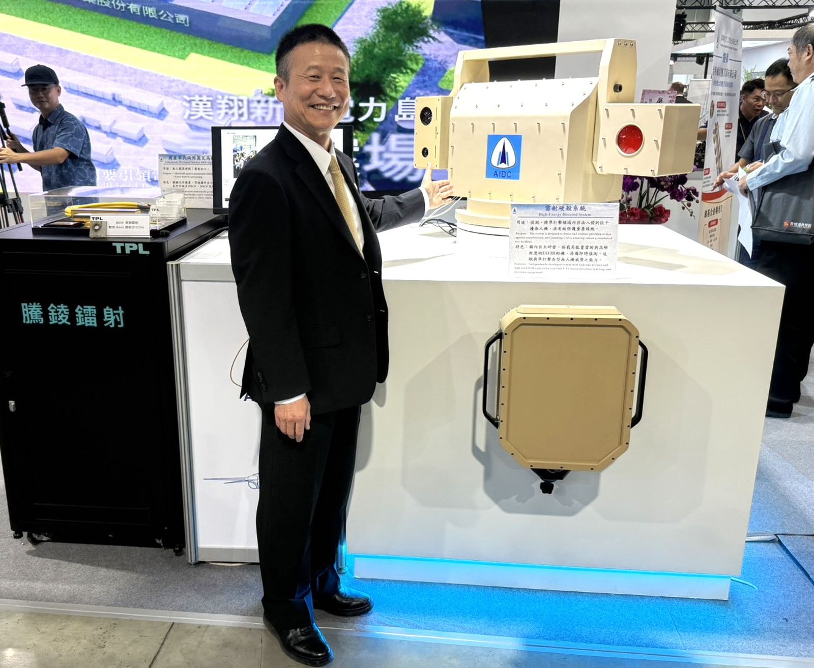 漢翔總經理曹進平表示，只有美、中、台確切掌握技術門檻高的雷射武器。圖／陳宏銘攝