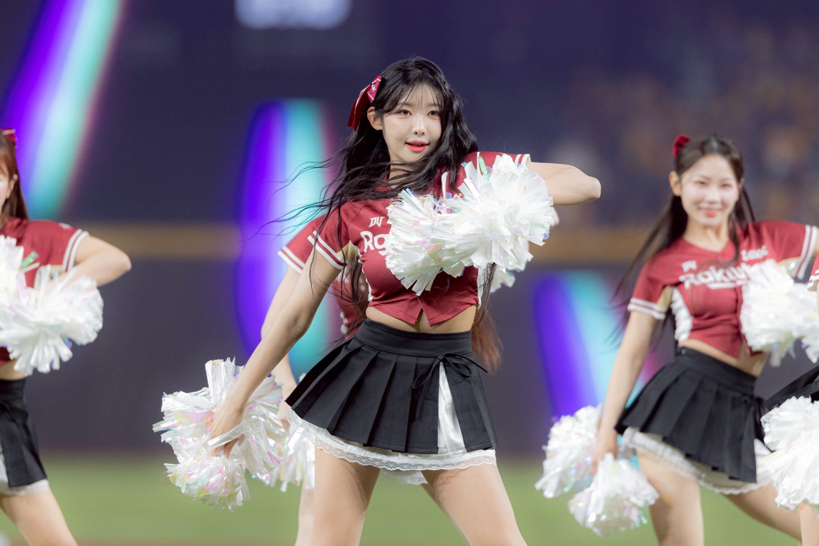 高佳彬現場熱舞。樂天桃猿提供