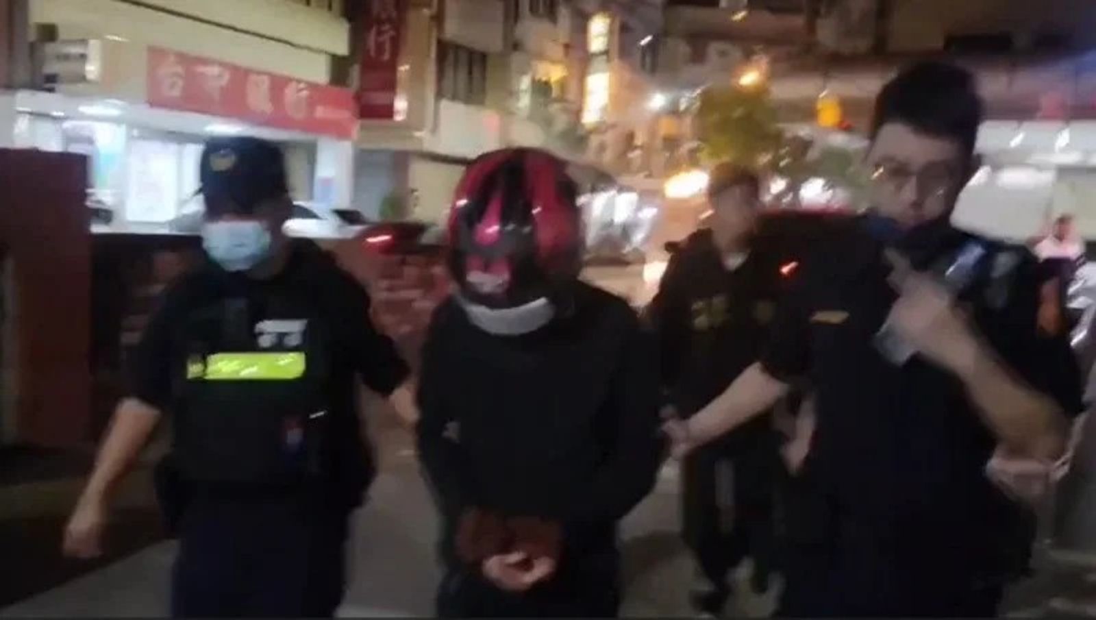 許男最後落網。圖/警方提供