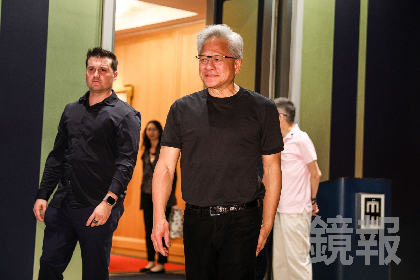 黃仁勳今天開講點燃AI供應鏈!台股上漲逾700點衝破4萬5大關