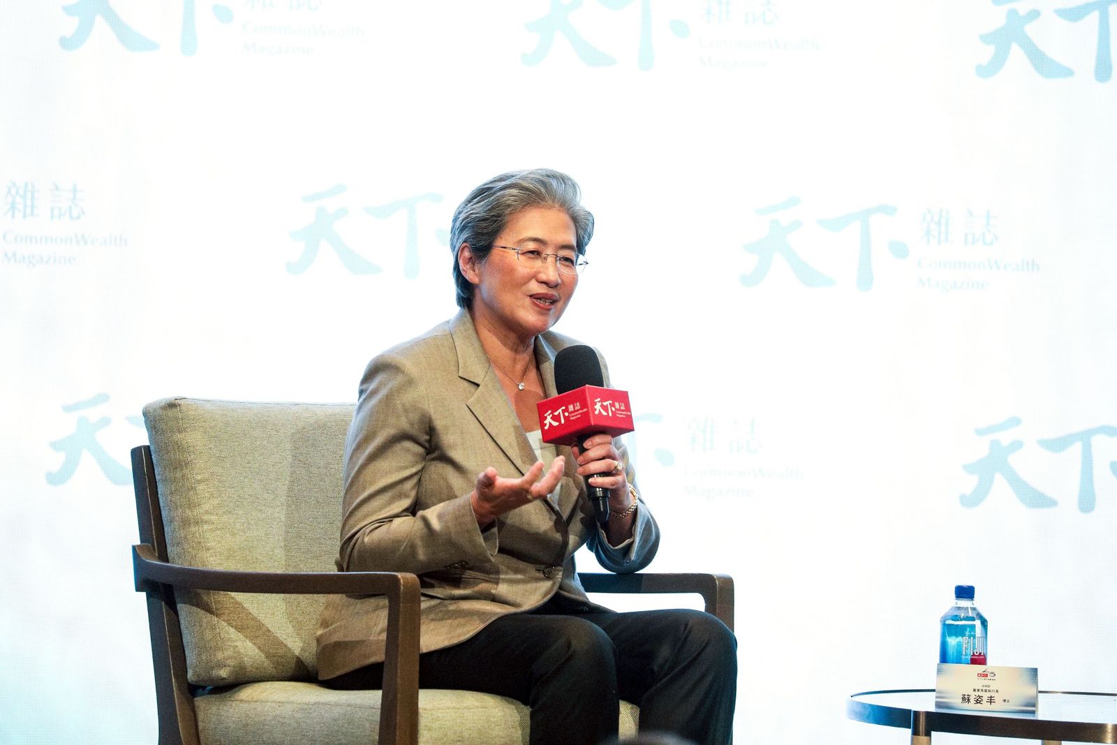 沒人能單靠訓練賺錢!超微蘇姿丰:AI進入推論時代 GPU、CPU很快比例變1比1