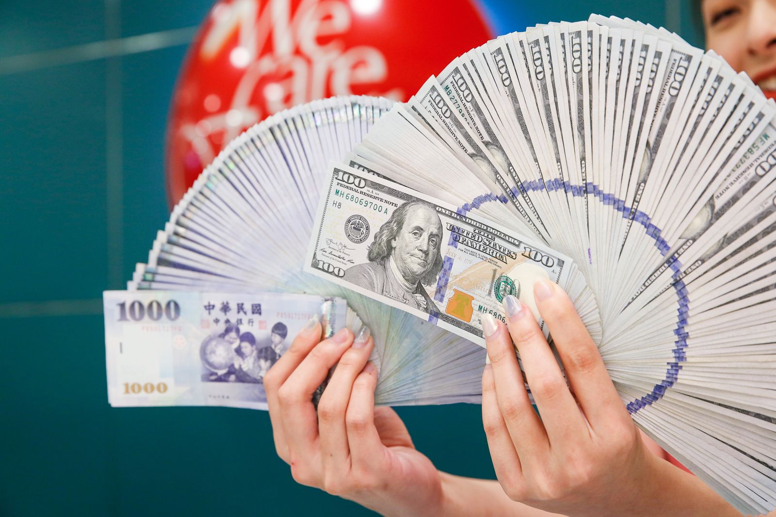 台幣升值／收盤創兩年來新高價　央行不讓見2字頭