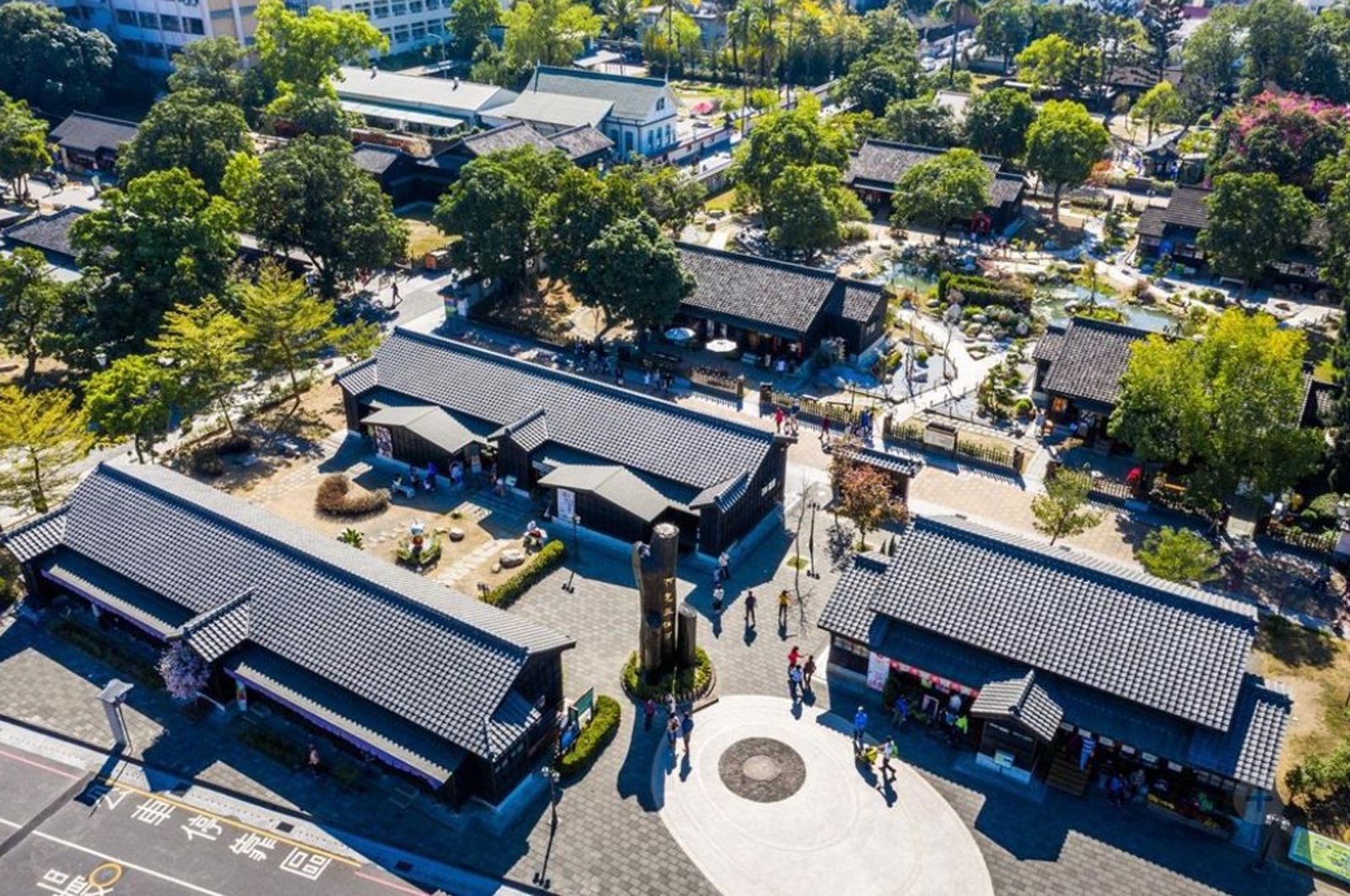 嘉義熱門景點「檜意森活村」營運商拖欠千萬兼坑員工薪資,法官判賠2530萬。嘉義市政府提供