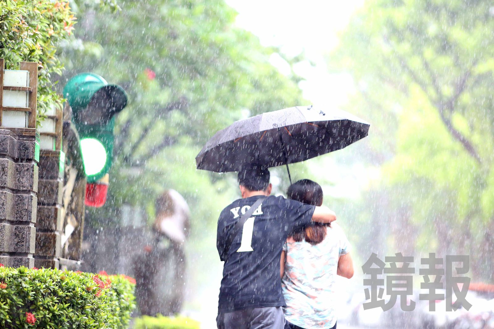 第二波梅雨再開炸「全台紅爆」 滯留鋒影響5天!劇烈天氣恐致災「這地區」要小心