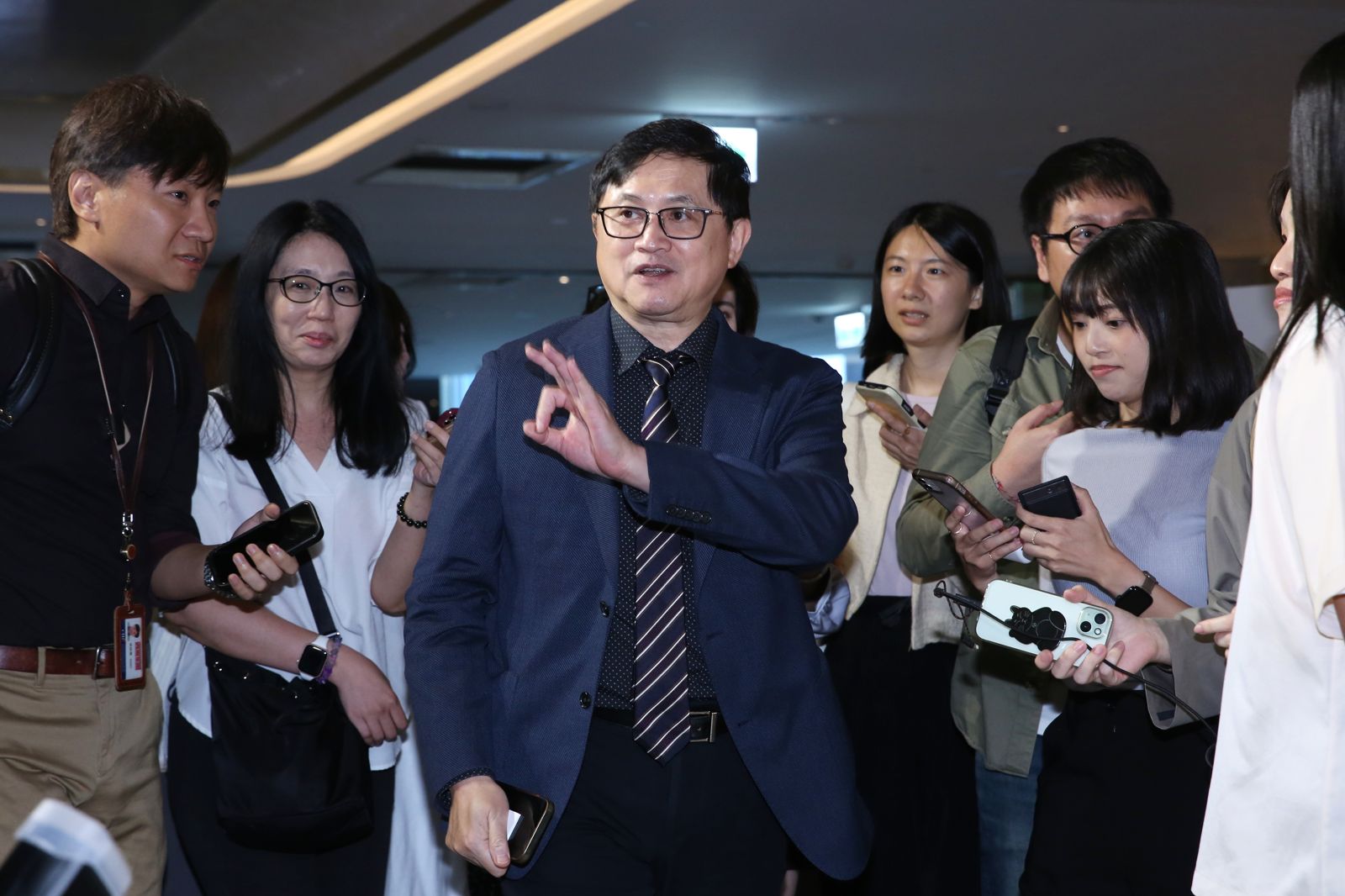 川普與馬斯克開撕　童子賢怎麼看？