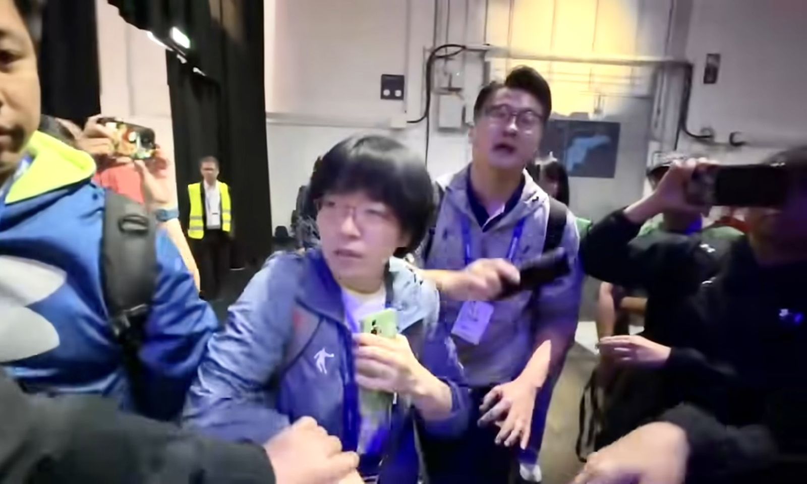 世大運台灣跆拳男團奪銀「中國人員竟搶賀電」　朝野發聲嚴厲譴責