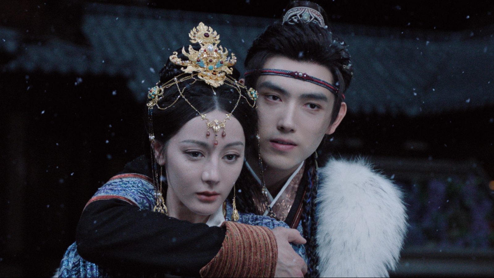 迪麗熱巴被爆私下真面目！小7歲男星驚訝有如「鬼王」本色　「離別」崩潰痛哭不敢聊天