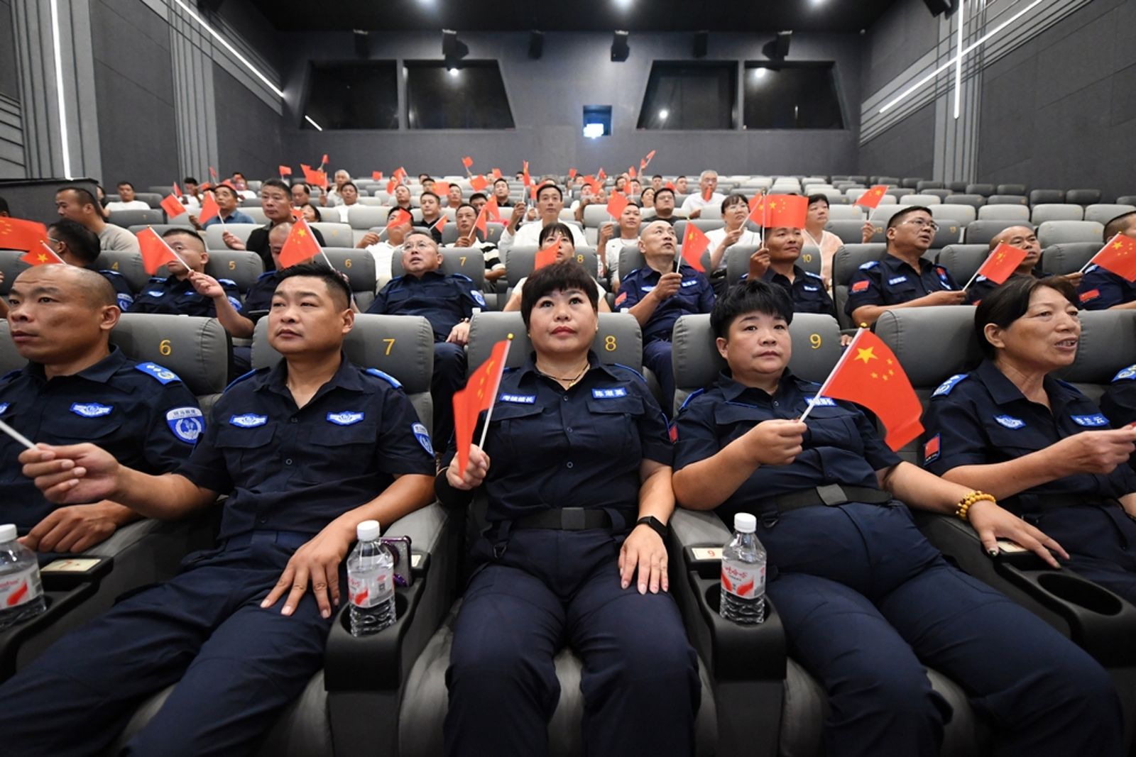 民調揭真心：中共玩統戰　人民求交流