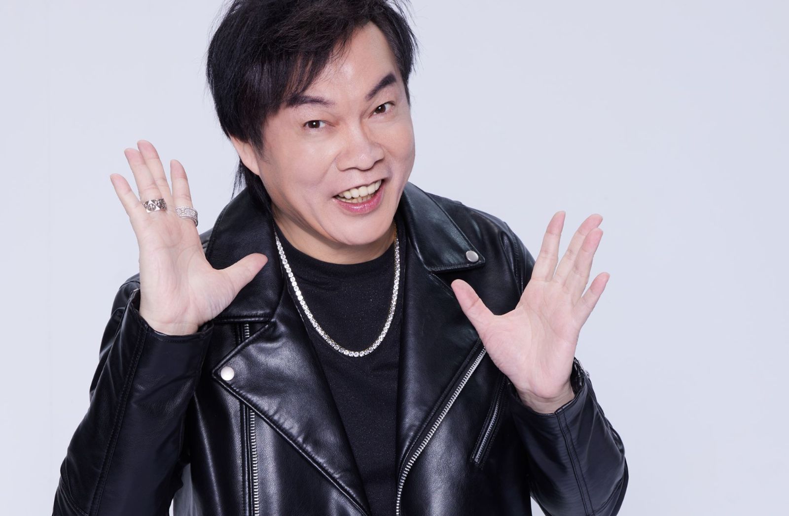 康康自爆「徐懷鈺曾暗戀他」!再點名小鐘開嗆:最不要臉就是他