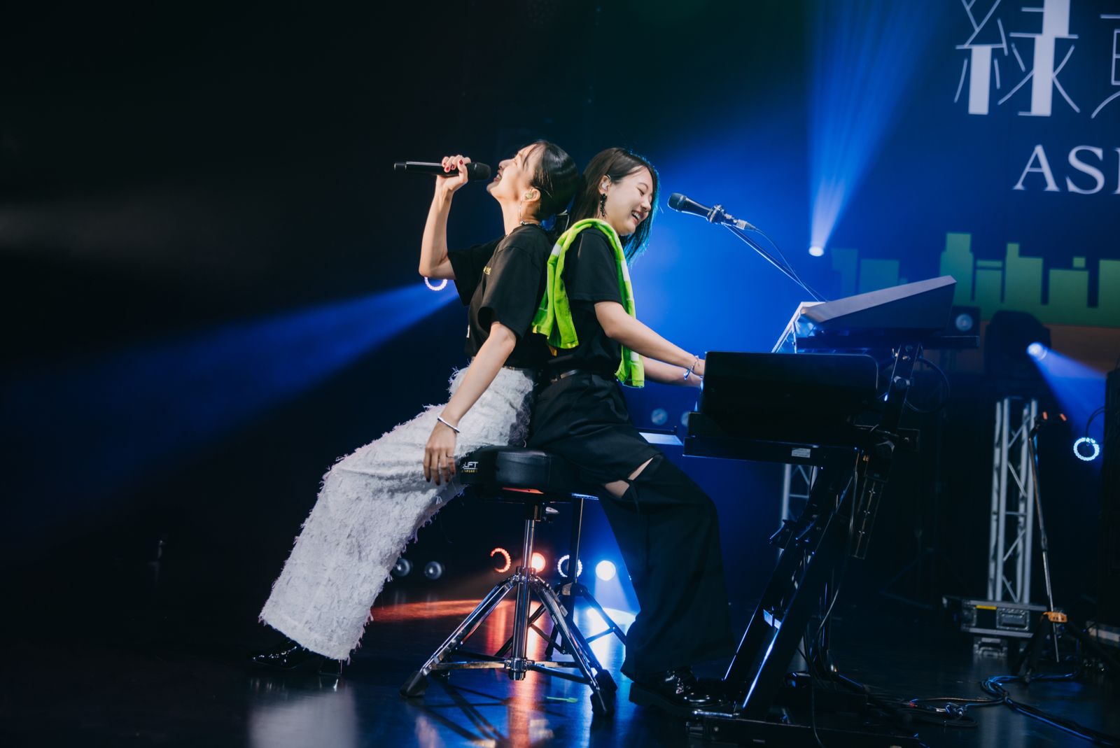 綠黃色社會今晚準備許多招牌歌。好玩國際文化提供