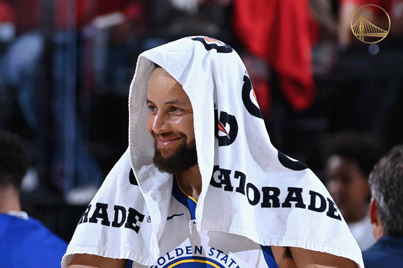 勇士逆襲!Curry下半場爆發砍27分 率隊克服13分落後淘汰快艇