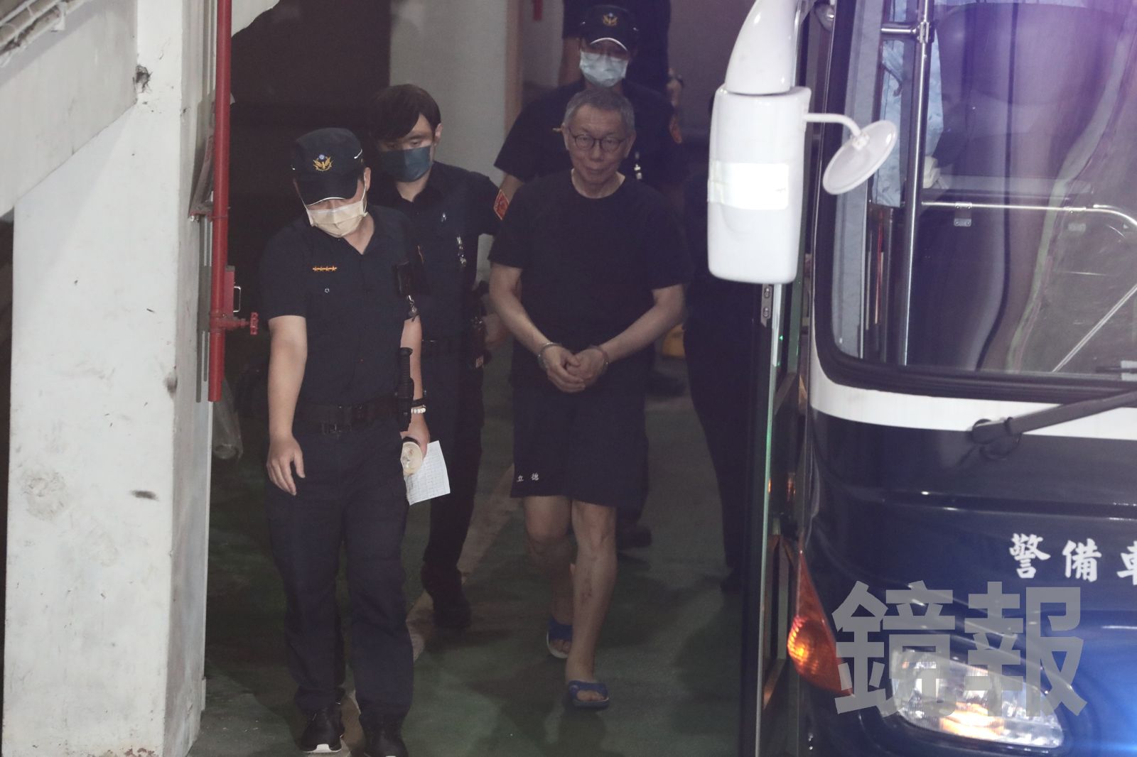 遭指收賄、傳鹹濕訊息！柯文哲66歲大壽決戰鍾小平　開庭40分鐘達成和解