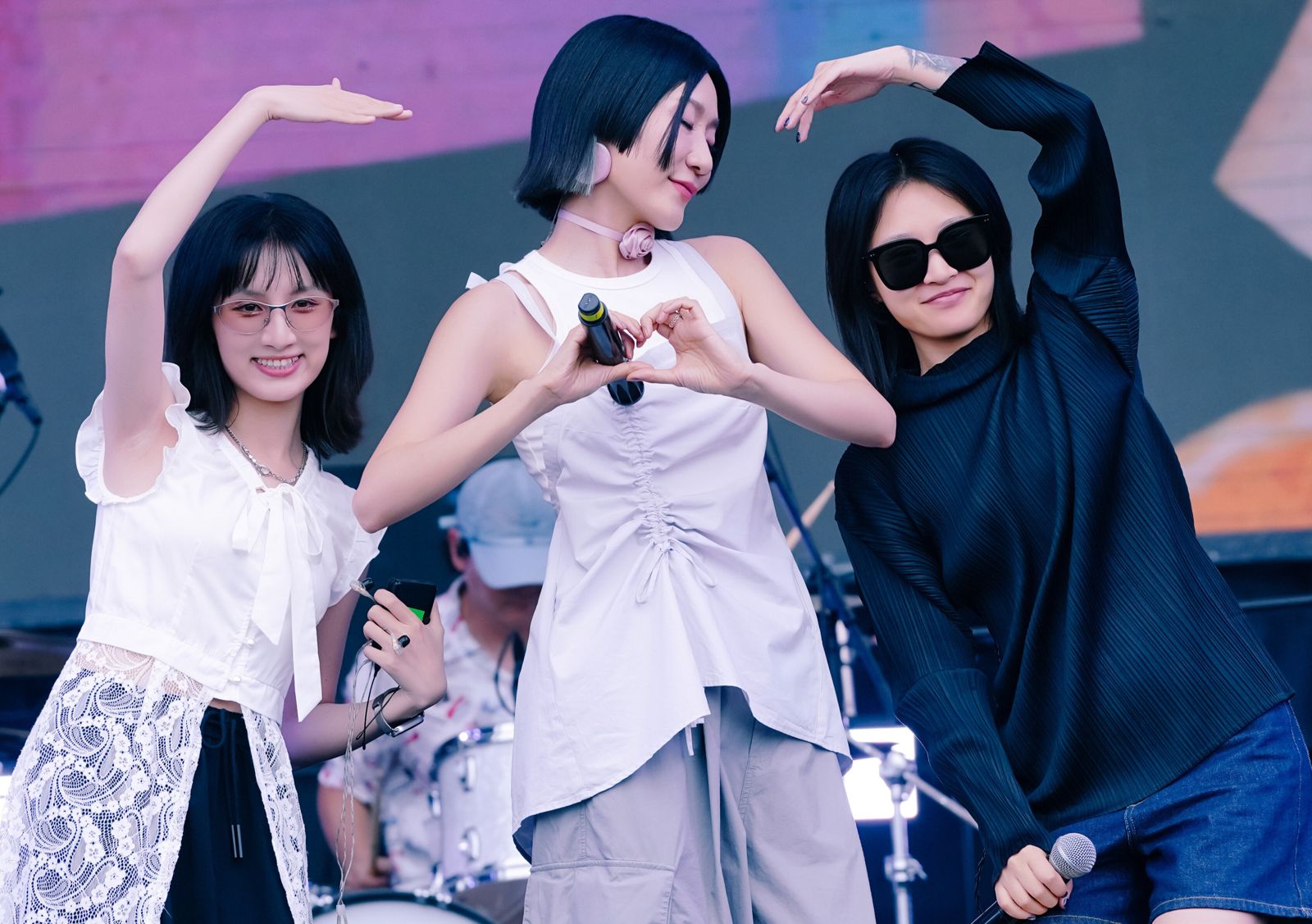 神曲「熱愛105°C的你」原唱來了！喊話：人生苦短11月相見