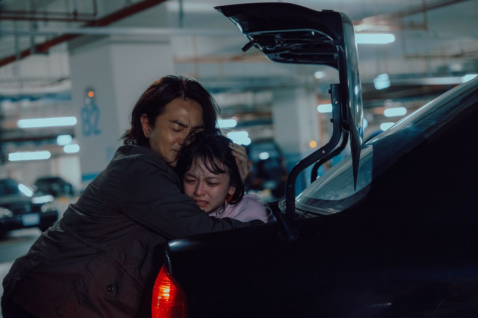 鄭伊健肉身擋車救女兒！58歲飆動作戲帥暈觀眾　點名感謝林心如