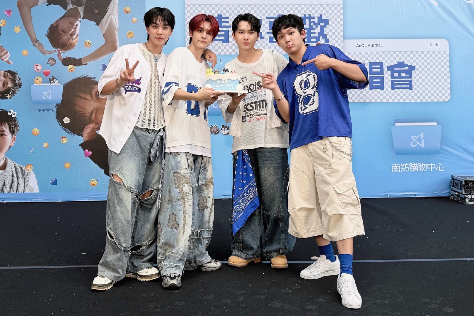 一路簽到11:30商場都打烊!AcQUA源少年出道4週年收驚喜哭了 曝這團員跟粉絲常聊到忘我