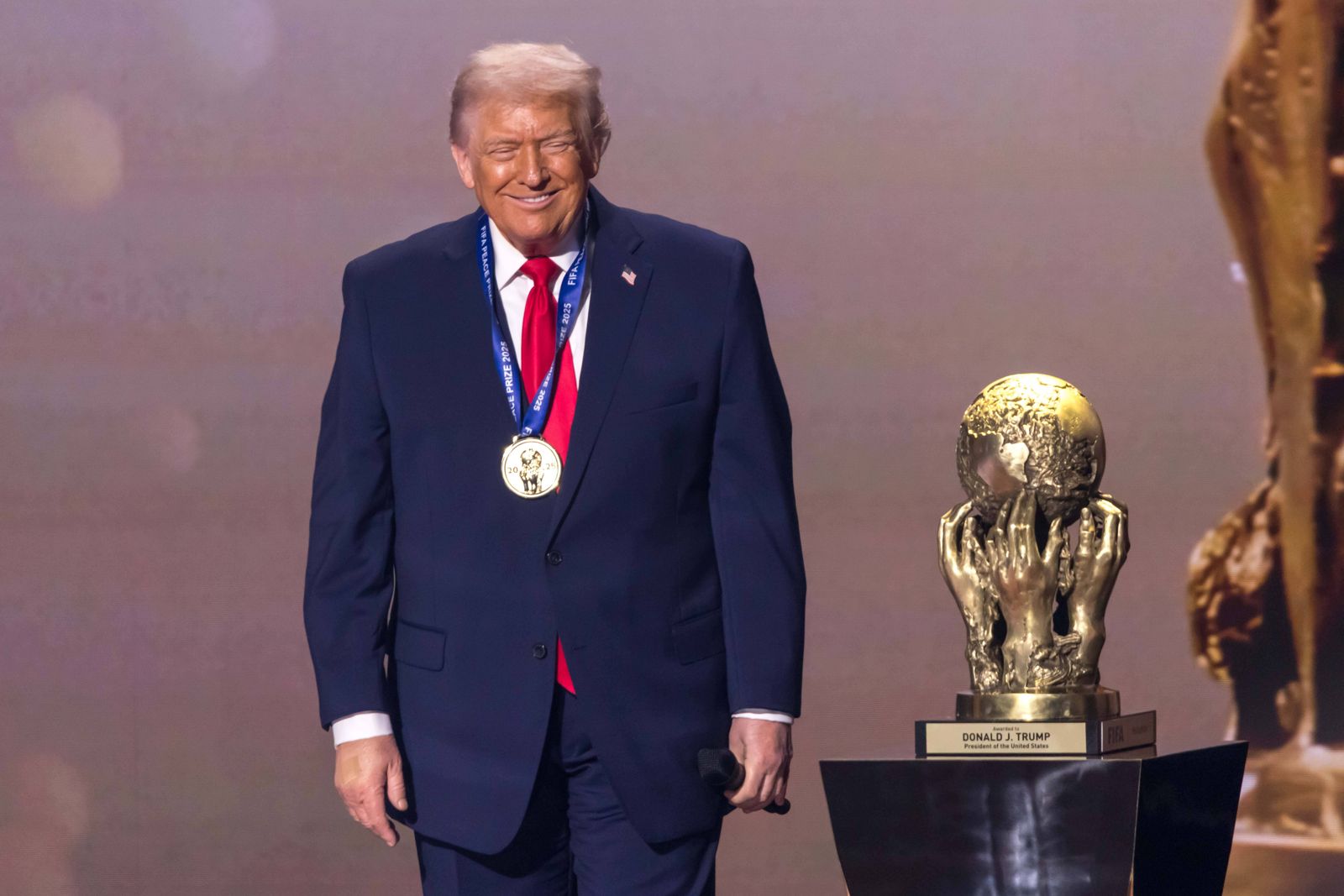 川普將現身世界盃決賽!FIFA主席證實共同頒獎 過去僅2君王享殊榮
