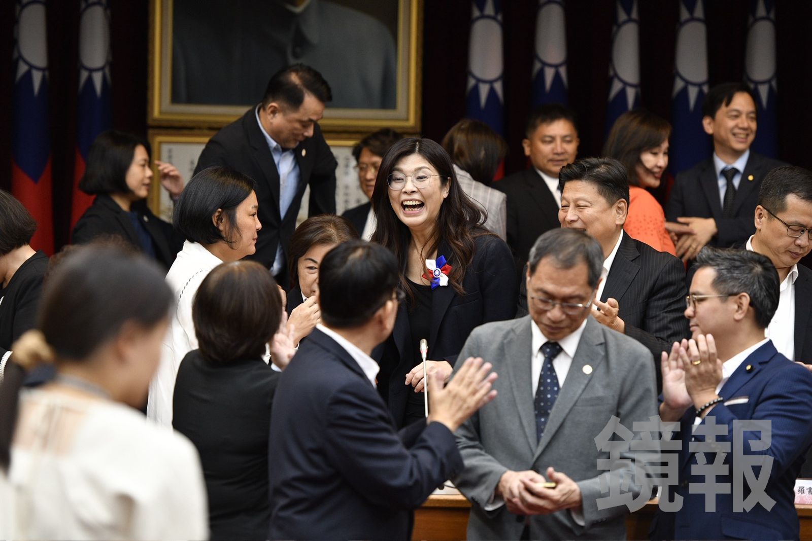 甫當選黨魁火速拜訪國民黨立院黨團 鄭麗文承諾:黨中央要做最堅實後盾
