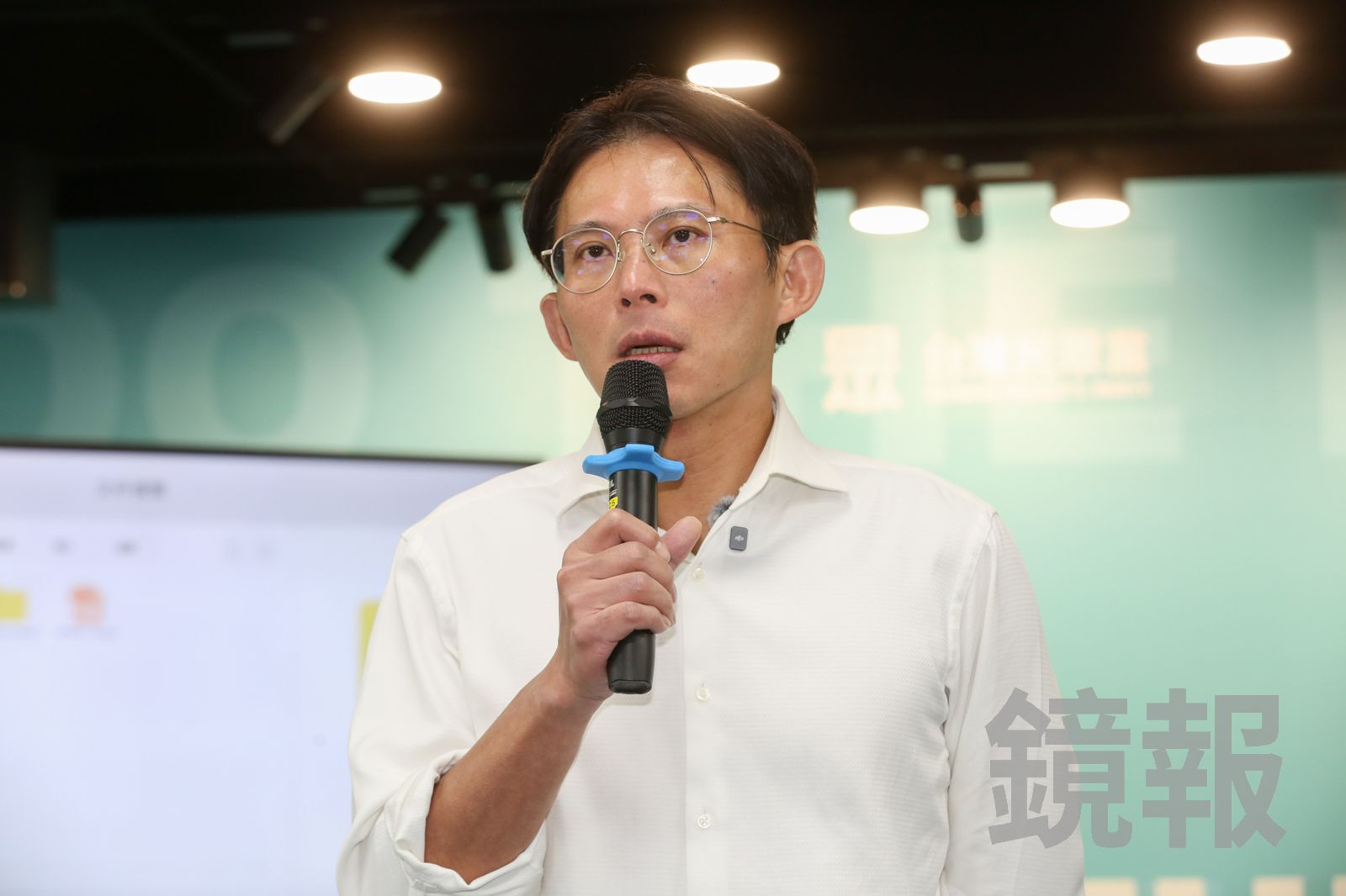 劉世芳拒絕接受李貞秀質詢　黃國昌轟：用國家機器霸凌陸配