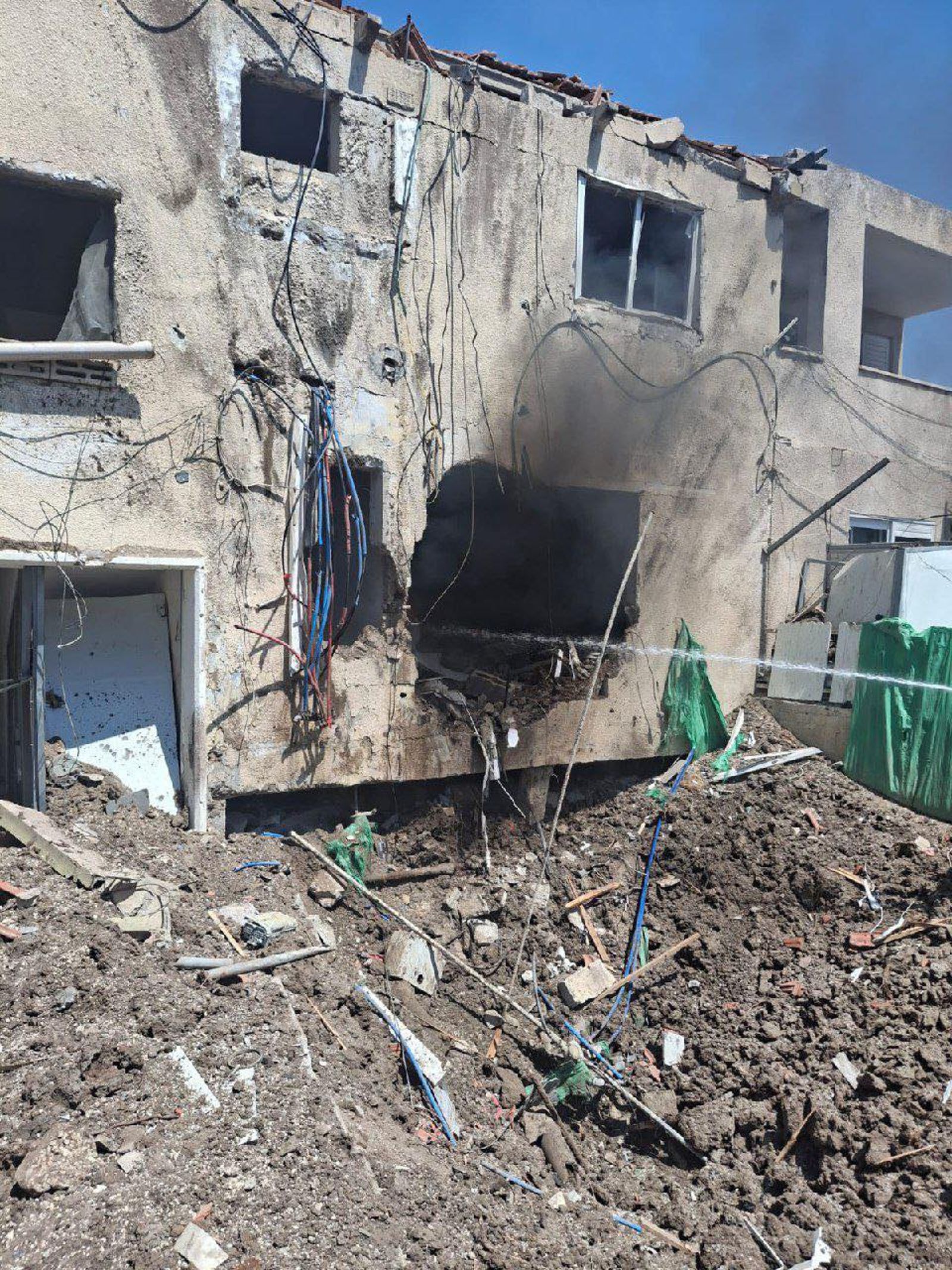 以伊戰爭情勢升高，雙方交戰衝擊中東地緣政治秩序。圖片取自Iran Military臉書