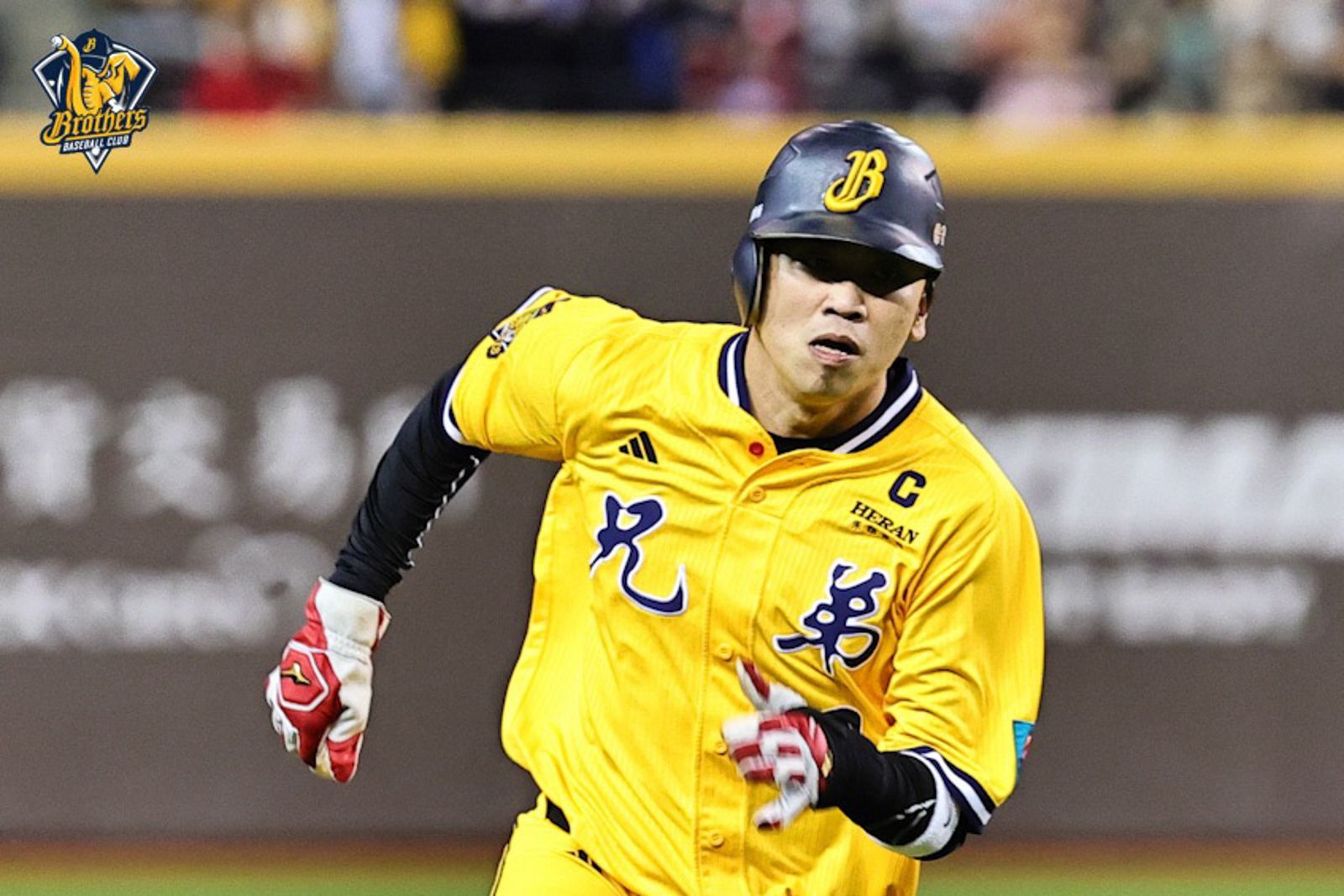 中職／王威晨復出火燙！平野惠一稱超乎預期　賽後暖心致敬林智勝