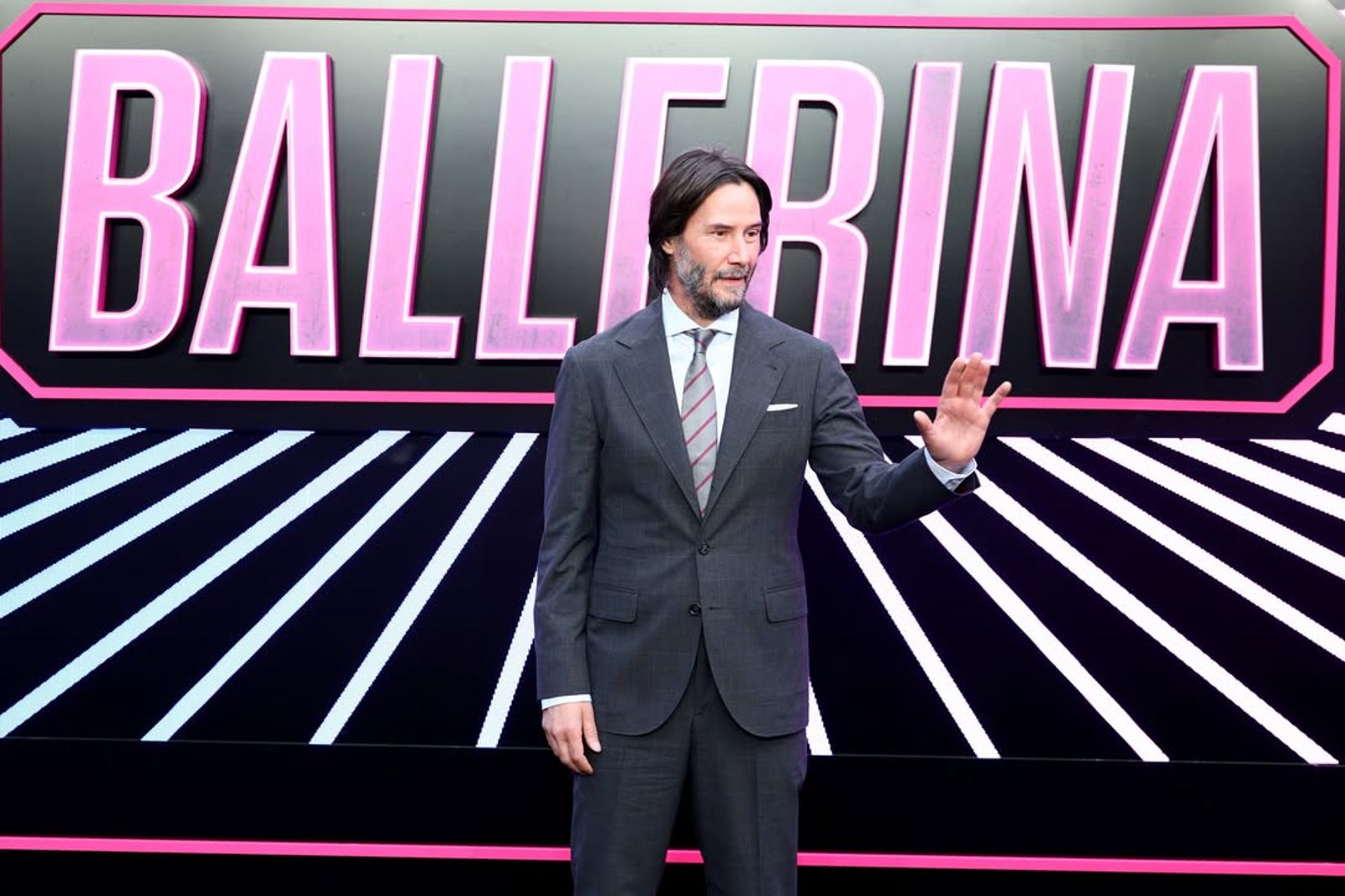 基努李維自嘲愛哭鬼　哽咽告白「殺神」改變他人生　