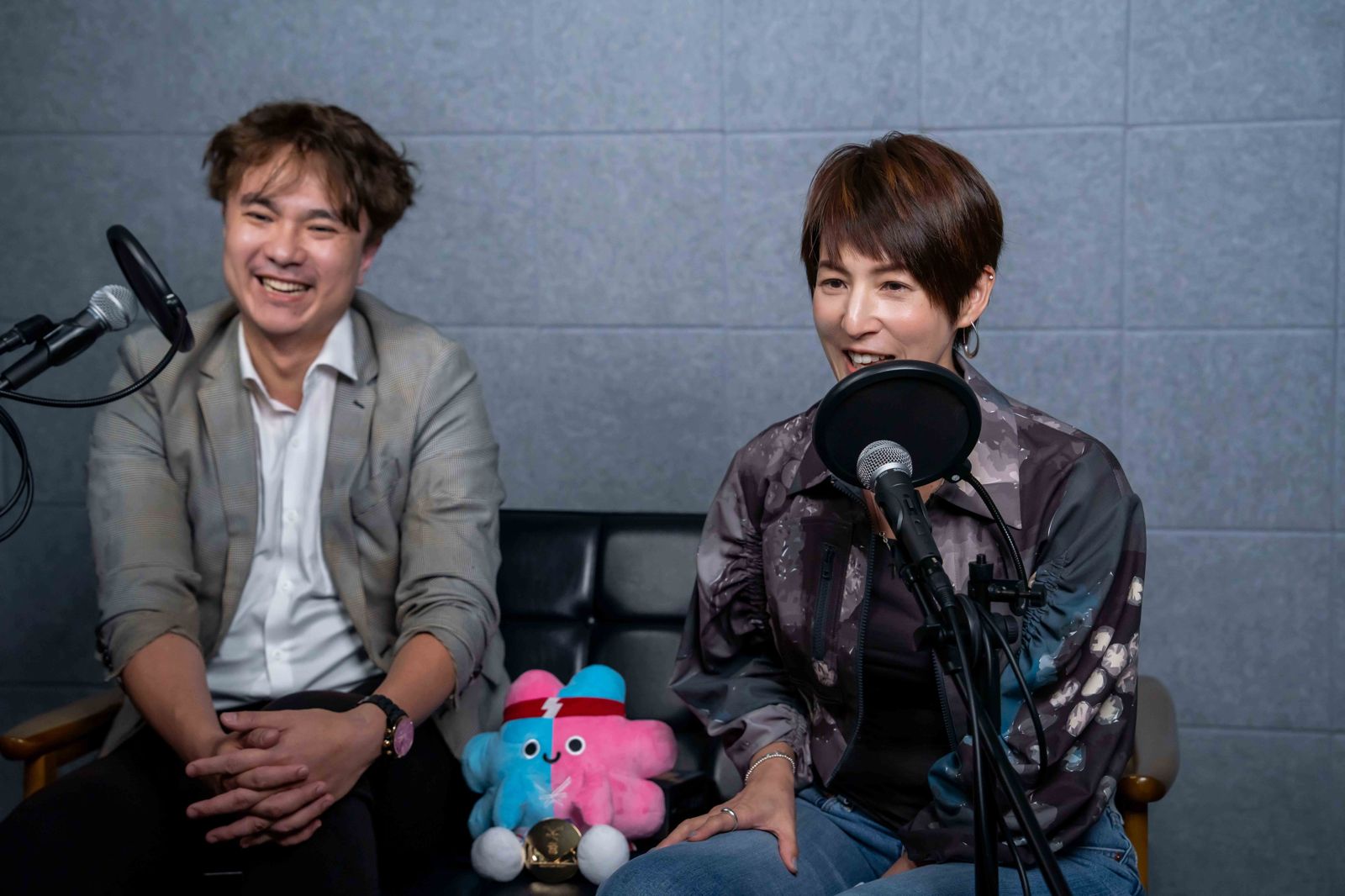 夏嘉璐在節目中分享，30+隊成員多是專業救生員，隊長叮囑隊員：「如果對方真的累了，就讓她們靠一下沒關係。」所以對戰就像自帶保命機制一樣。TVBS提供