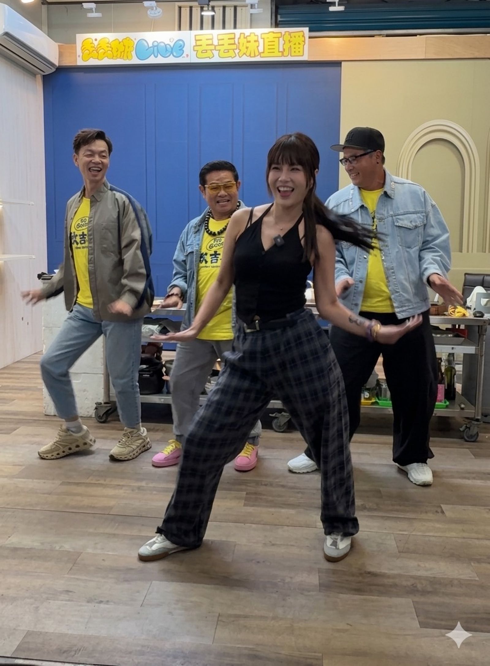 丟丟妹帶「170歲歐吉桑男團」熱舞。丟丟妹提供