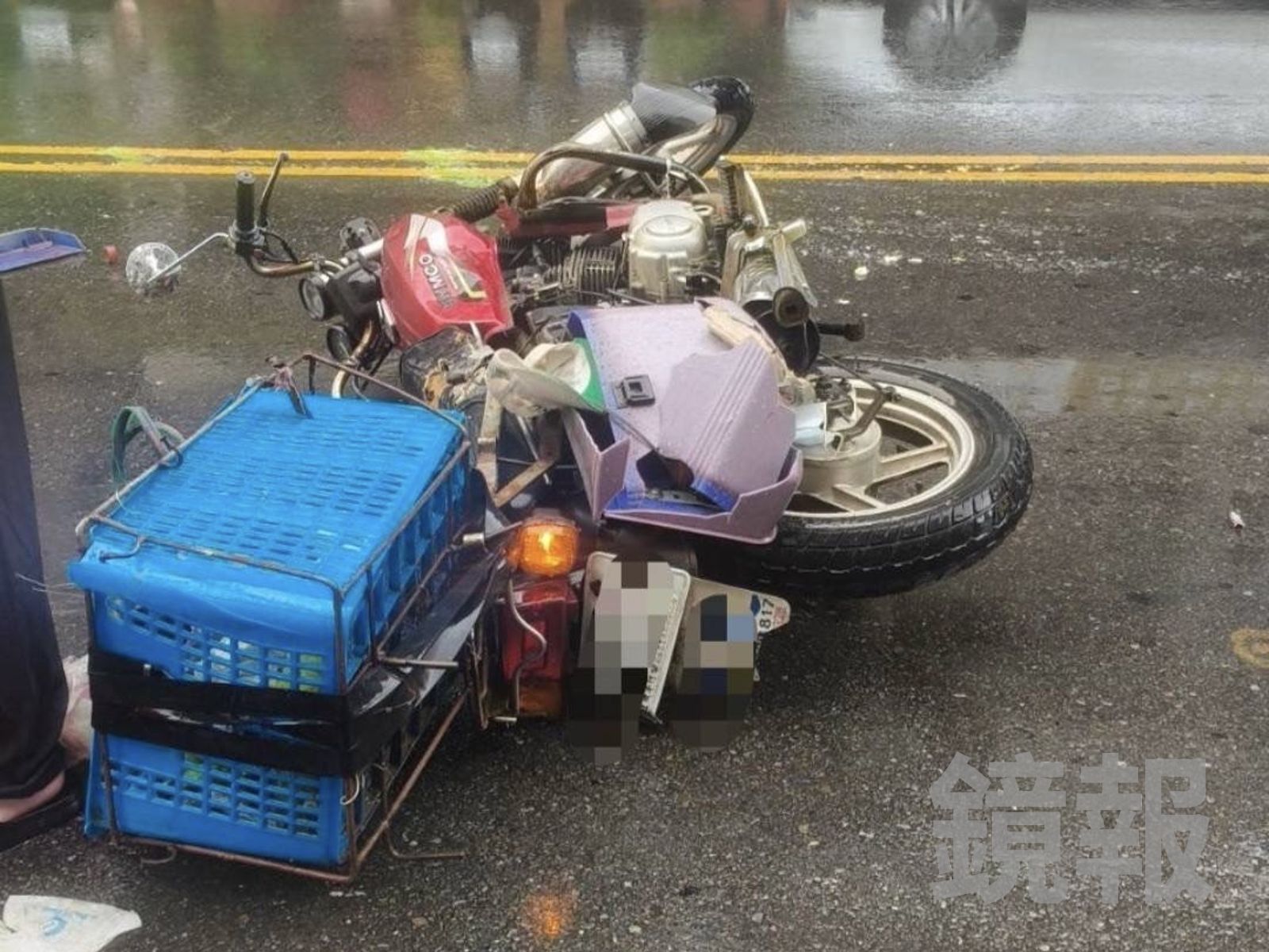 迪化街奪命車禍 雙載機車遭豪車猛撞 75歲男騎士傷重不治