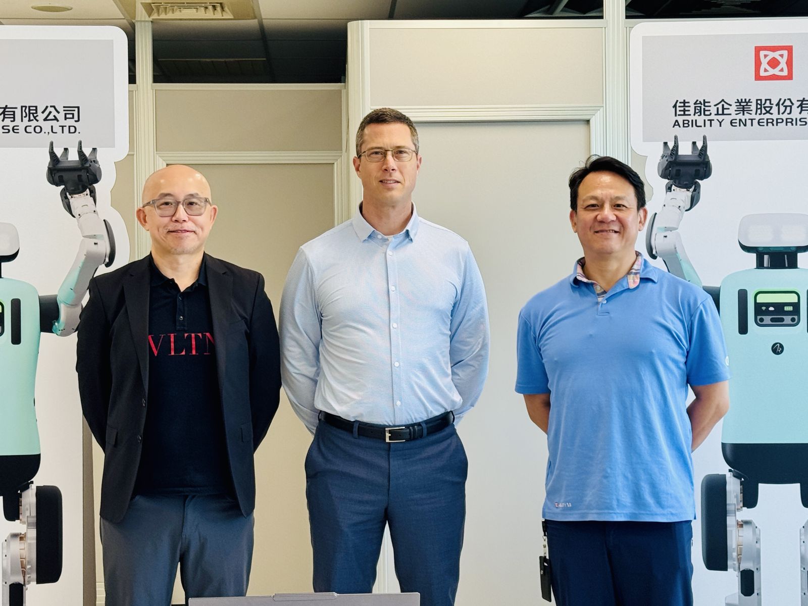 輝達加持人形機器人大廠創辦人：中企人形機器人難獲歐美信任　「安全」是關鍵
