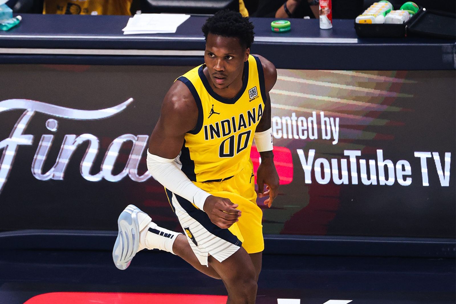 NBA／雷霆崩盤！溜馬靠板凳火力G3搶勝　系列賽2比1領先