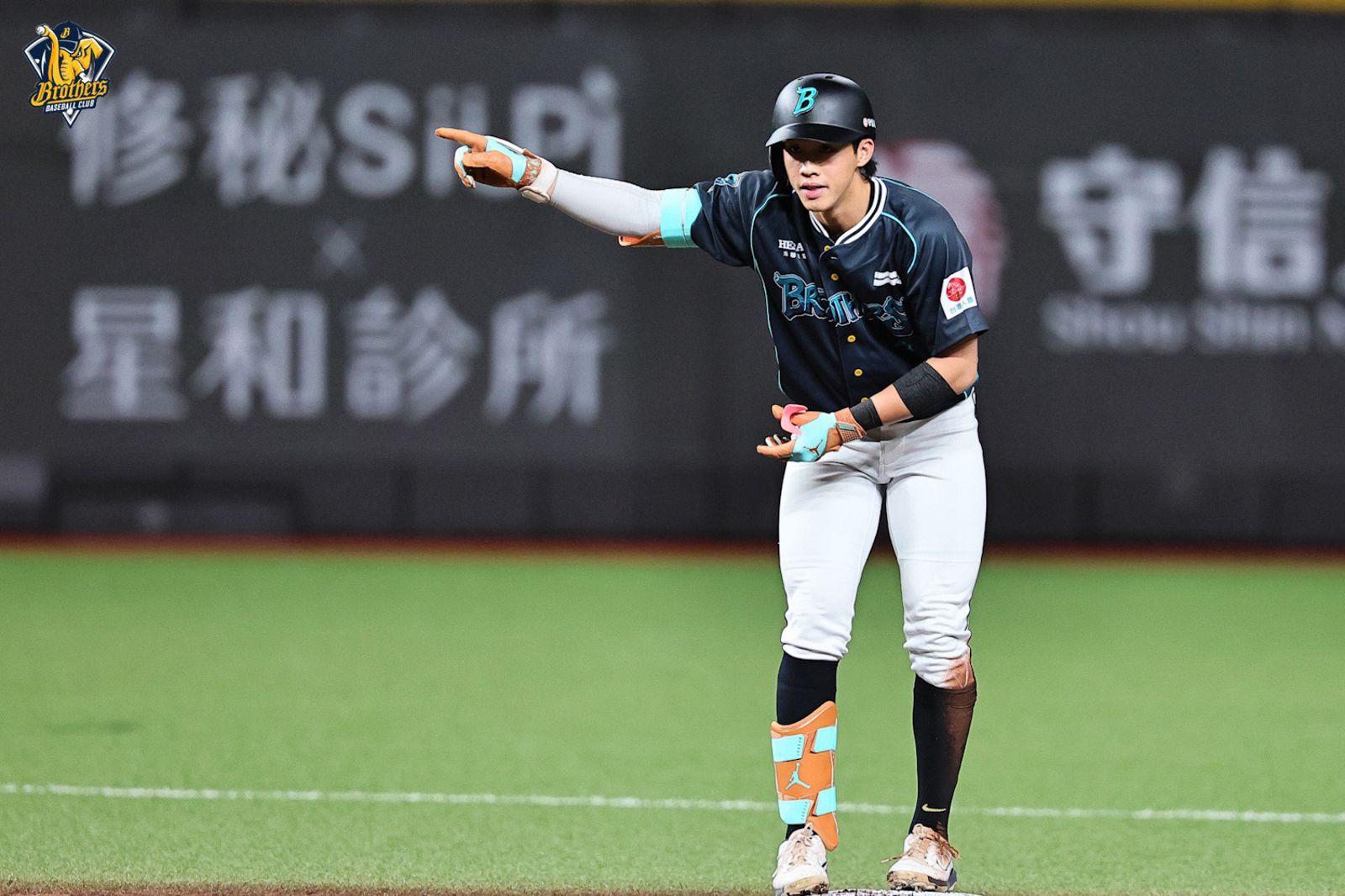 吃虧討回來!張士綸狂奔本壘搶分 平野惠一揭攻防思考